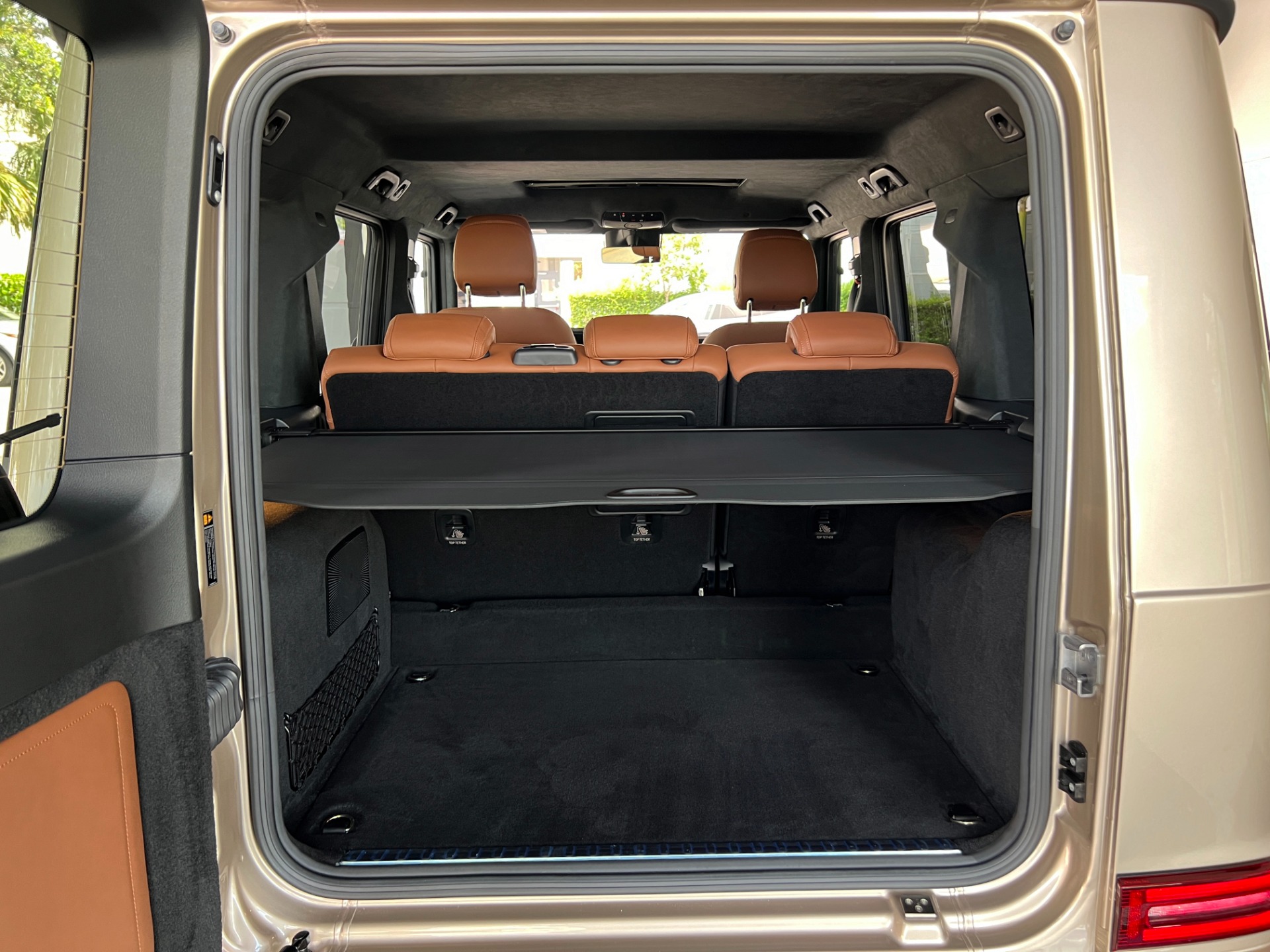 Used-2022-Mercedes-Benz-G-Class-G-550