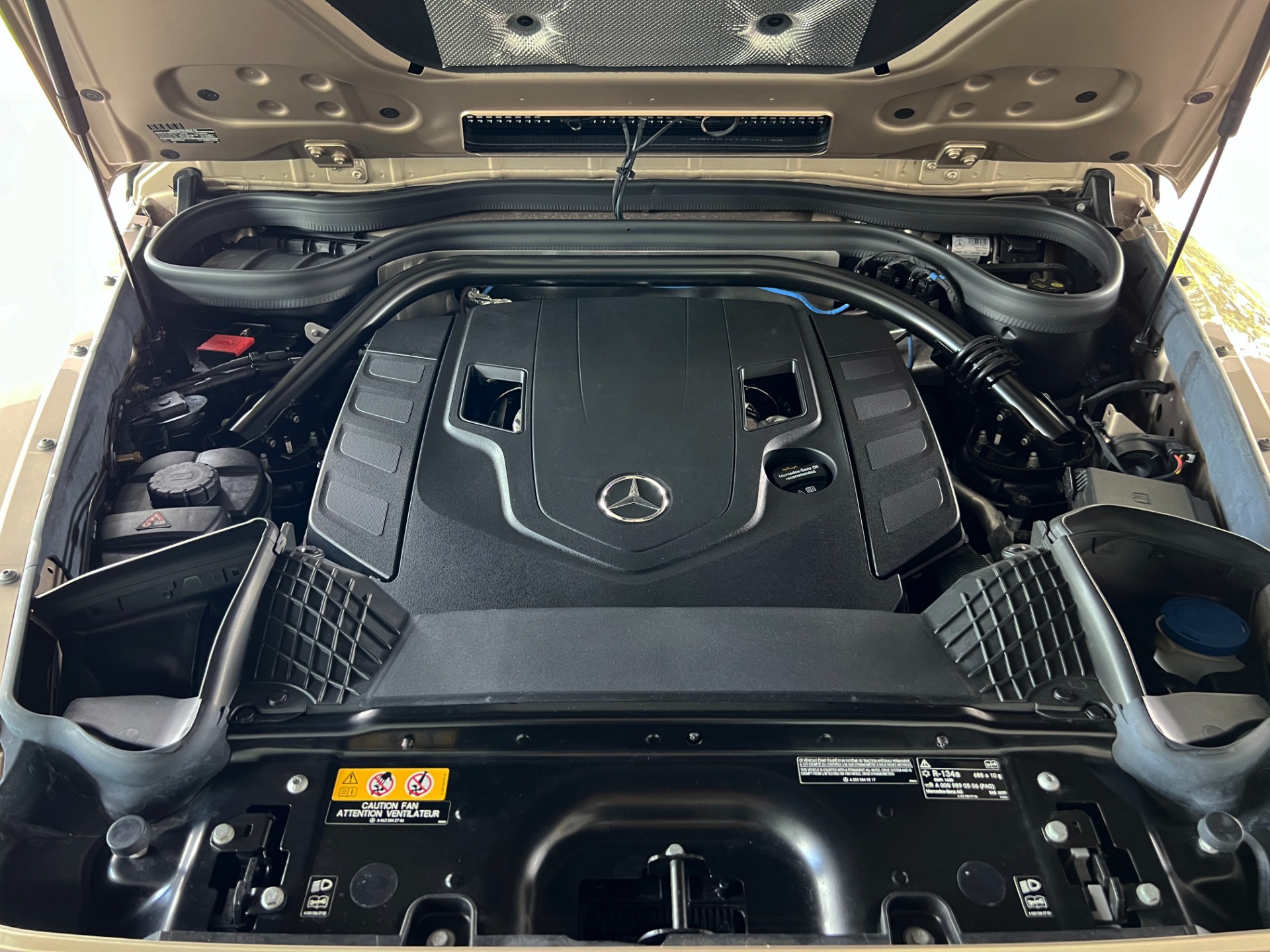 Used-2022-Mercedes-Benz-G-Class-G-550