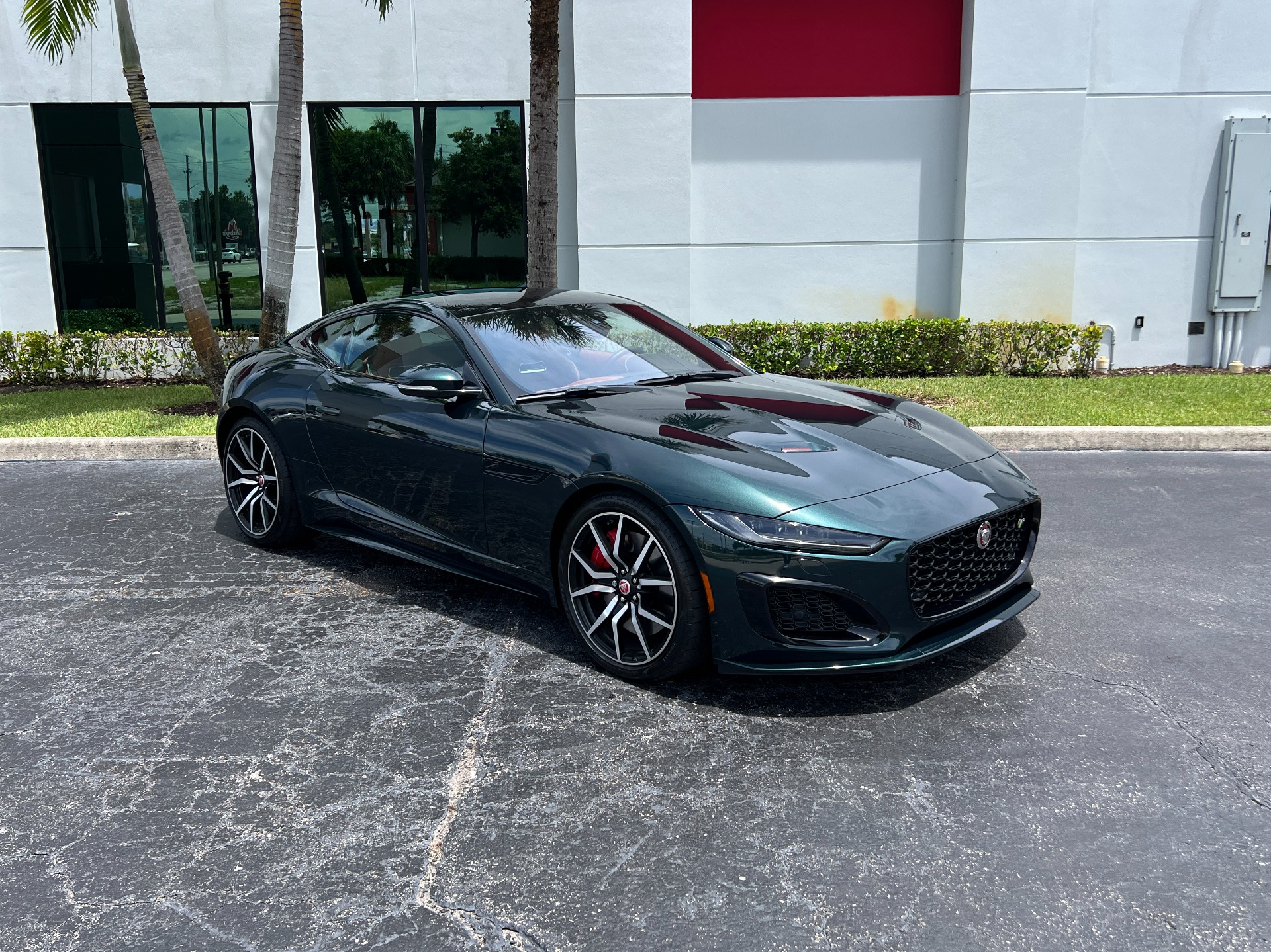 Used-2022-Jaguar-F-TYPE-R