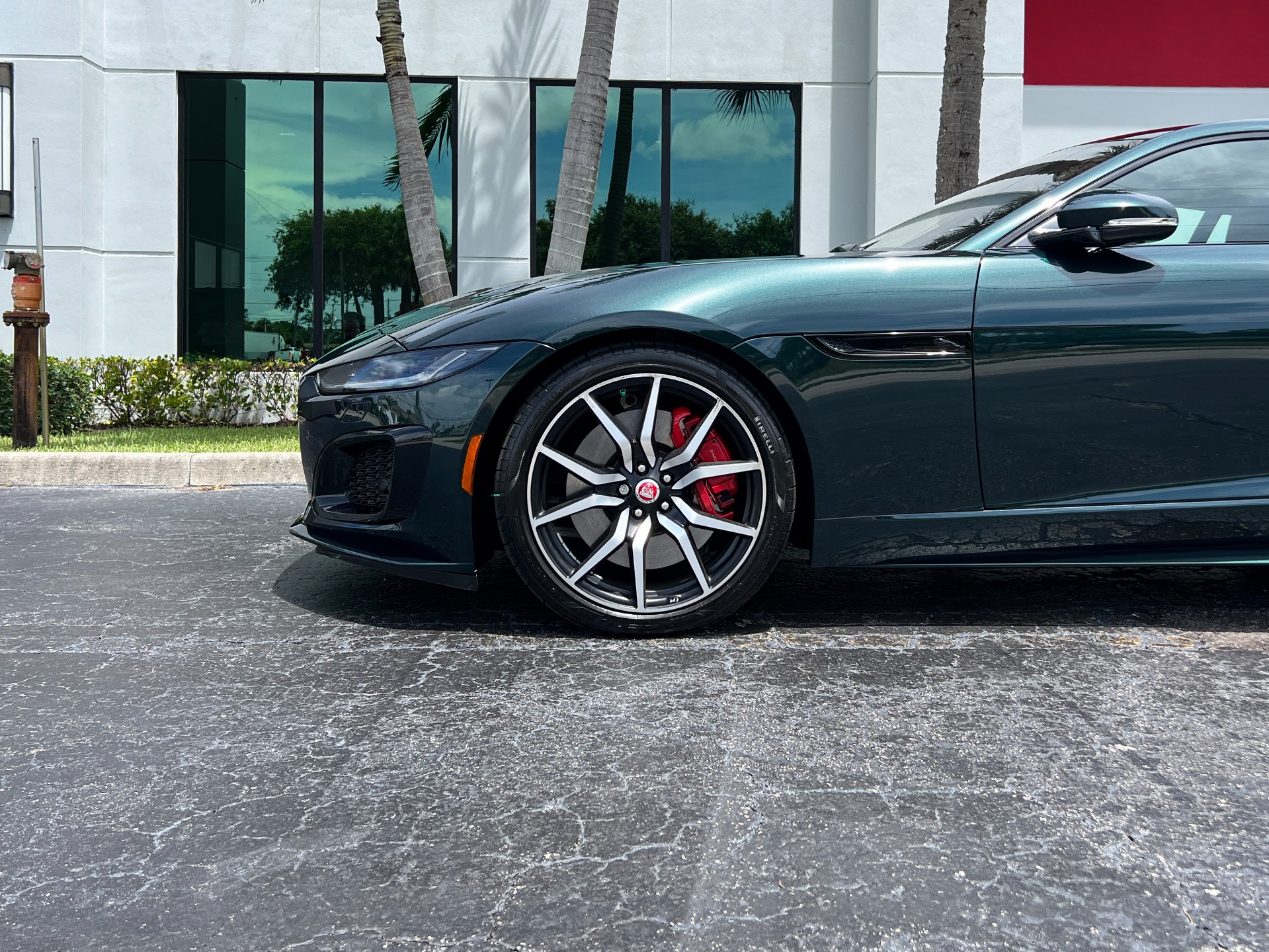 Used-2022-Jaguar-F-TYPE-R