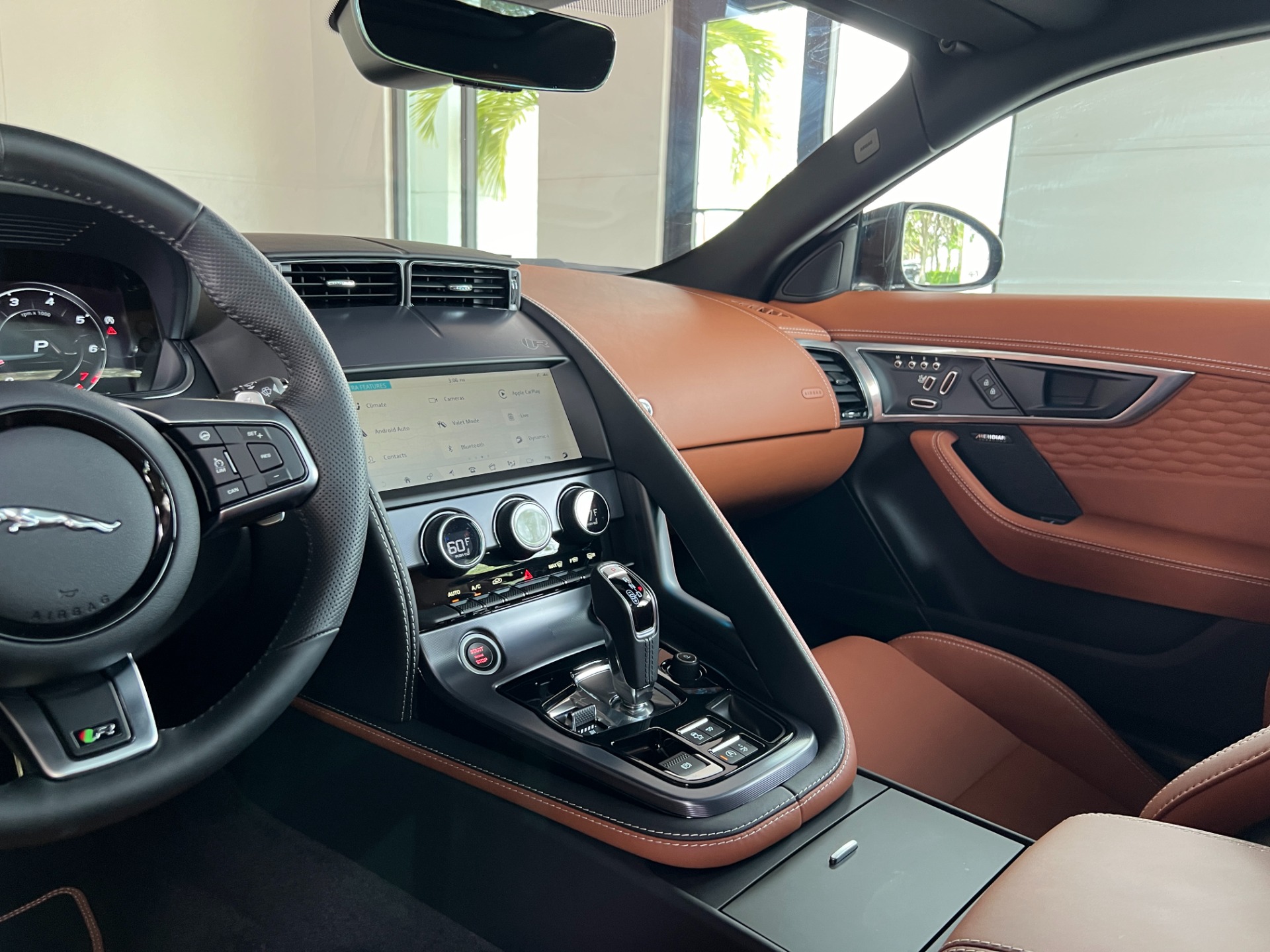Used-2022-Jaguar-F-TYPE-R