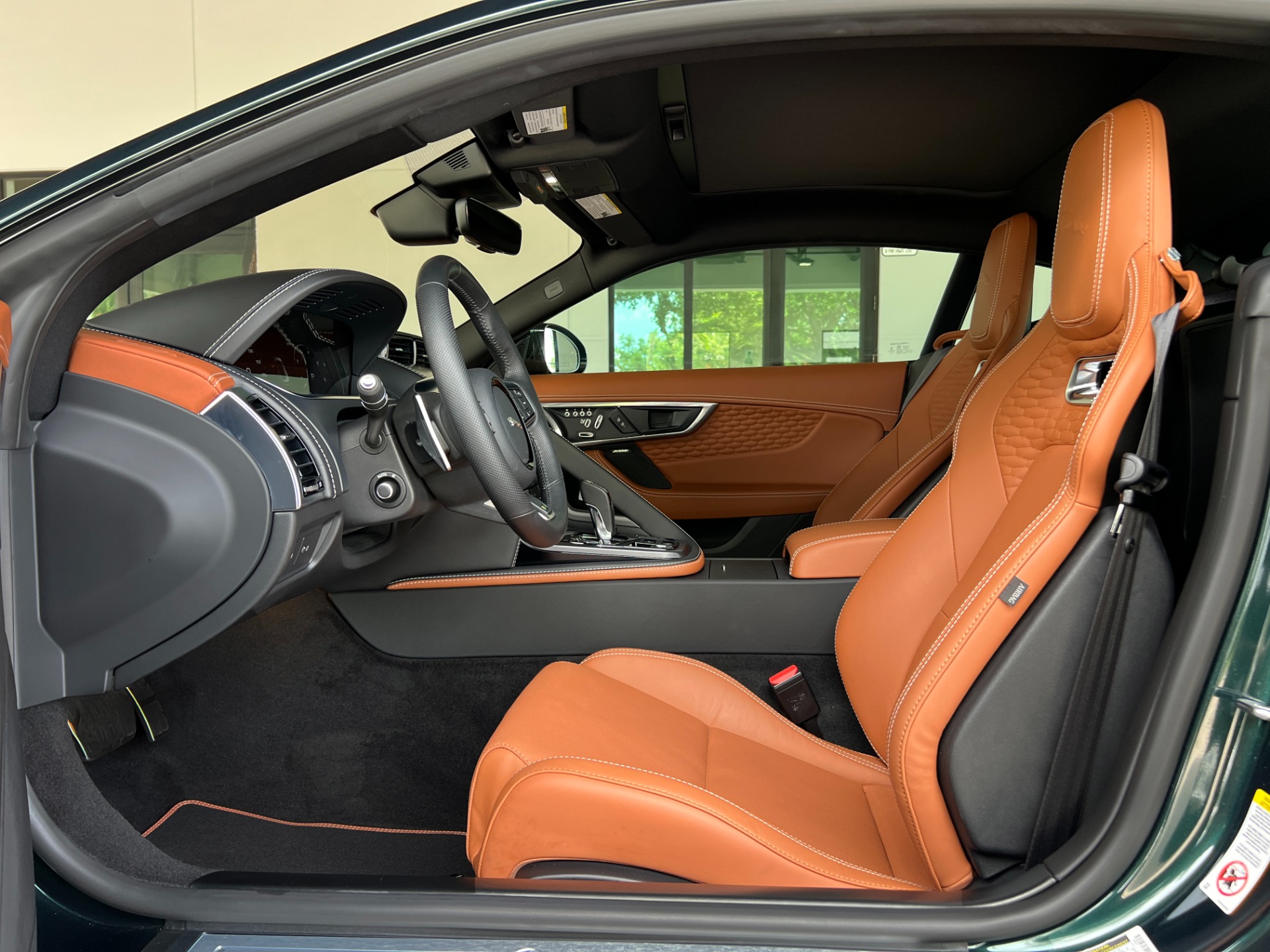 Used-2022-Jaguar-F-TYPE-R