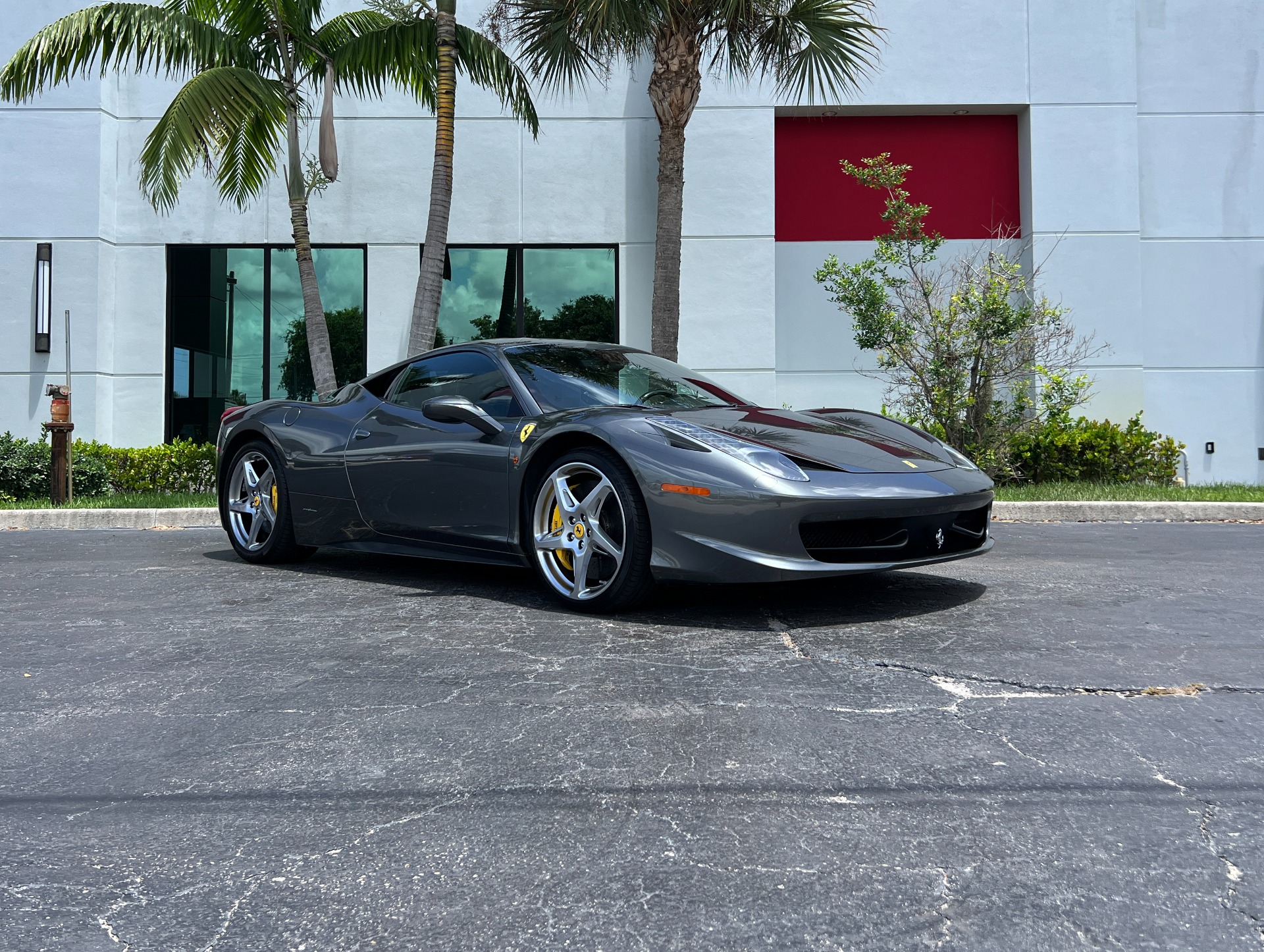 Used-2011-Ferrari-458-Italia