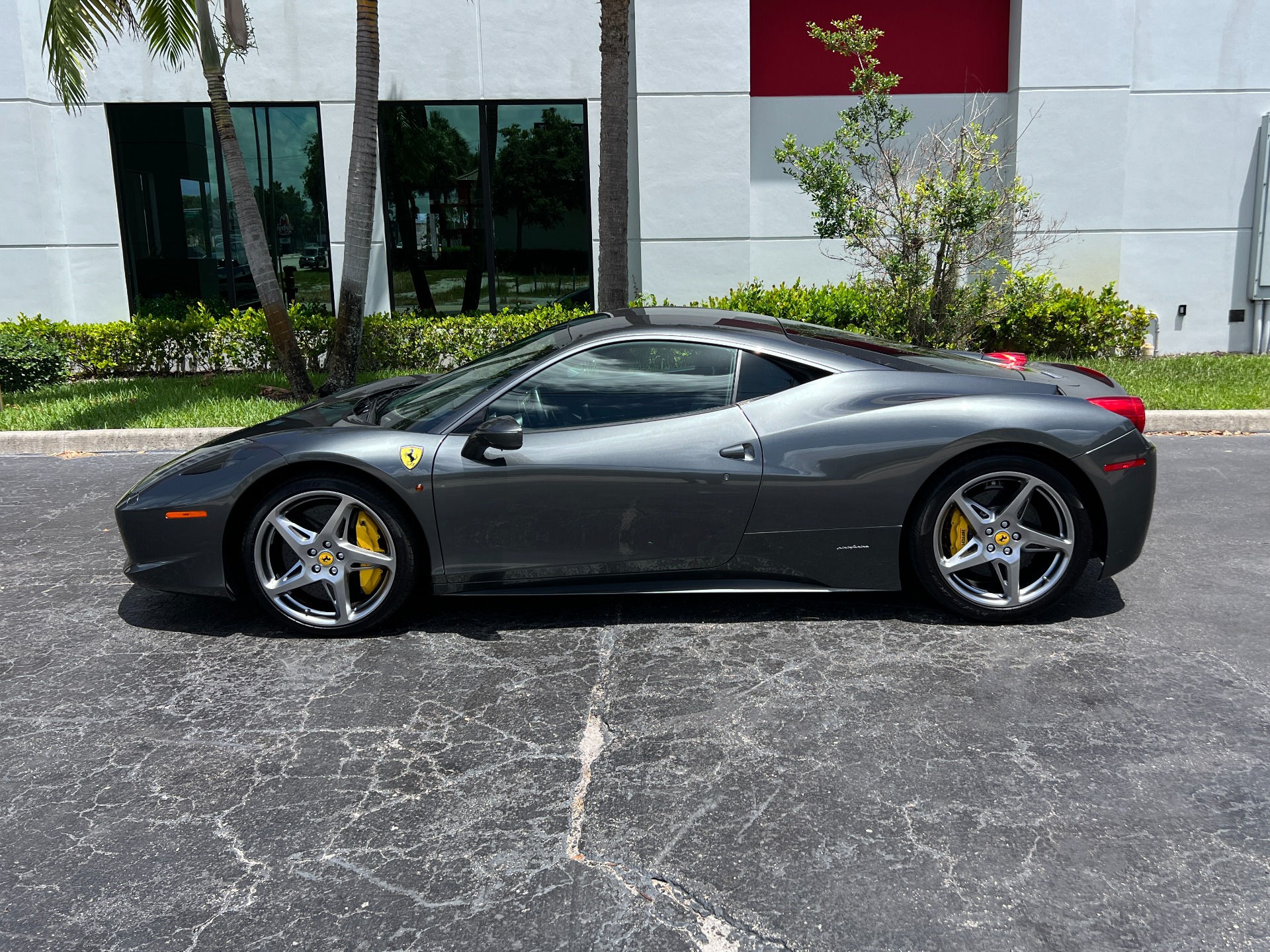 Used-2011-Ferrari-458-Italia