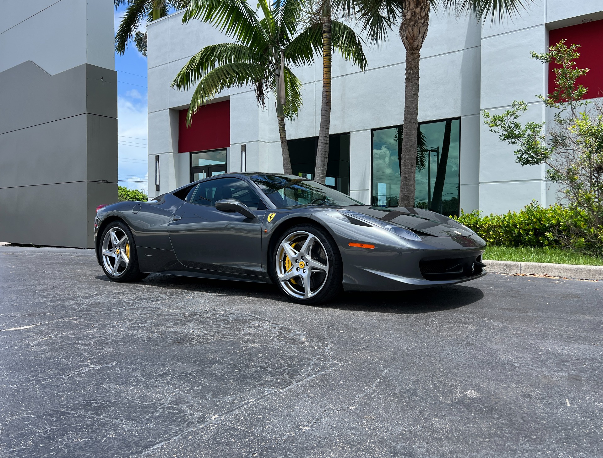 Used-2011-Ferrari-458-Italia