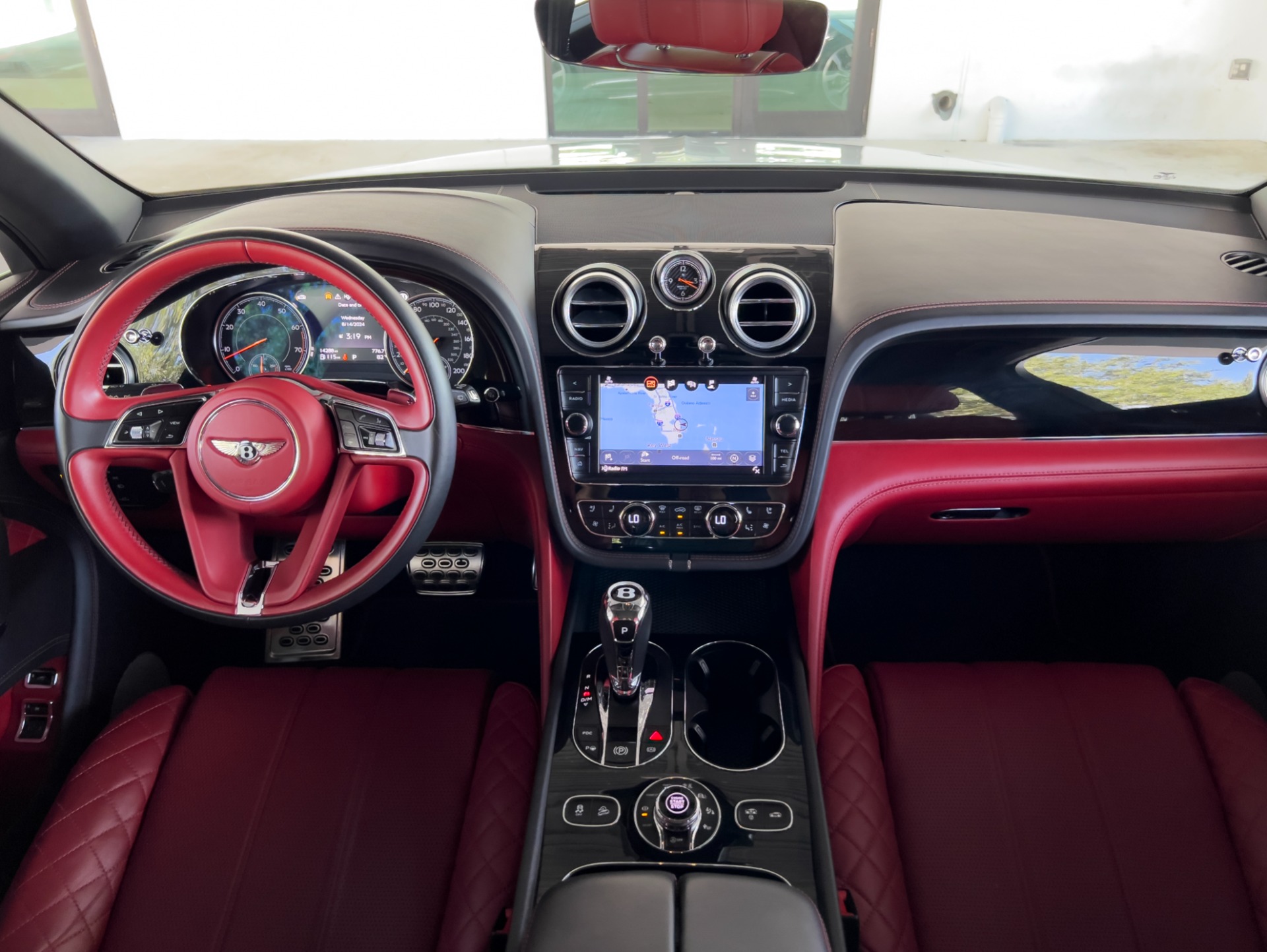 Used-2018-Bentley-Bentayga-W12-Signature-Edition