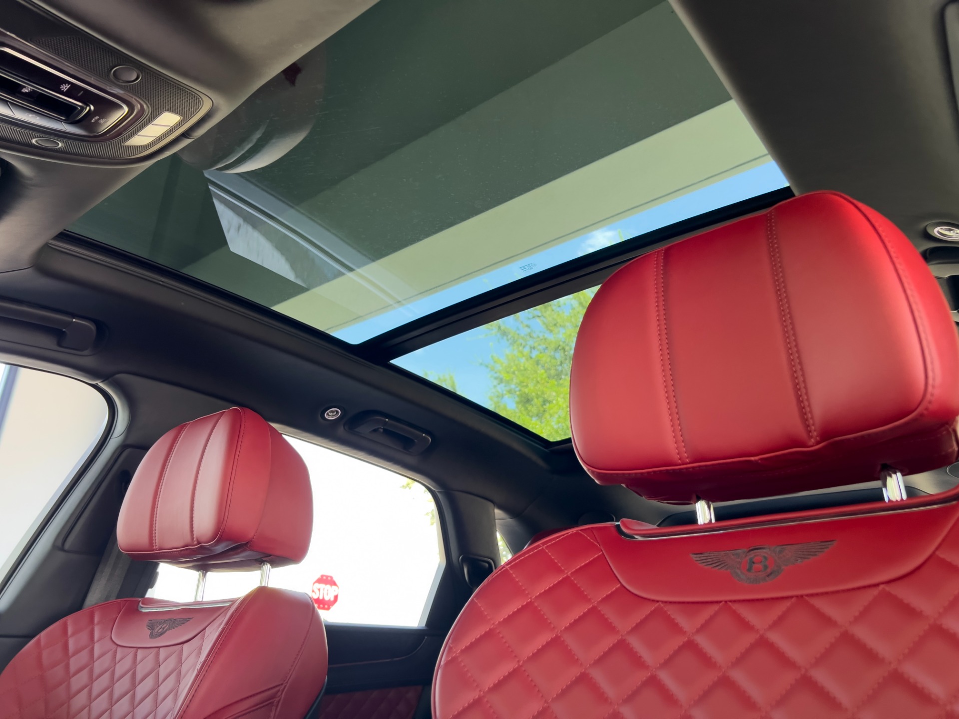 Used-2018-Bentley-Bentayga-W12-Signature-Edition