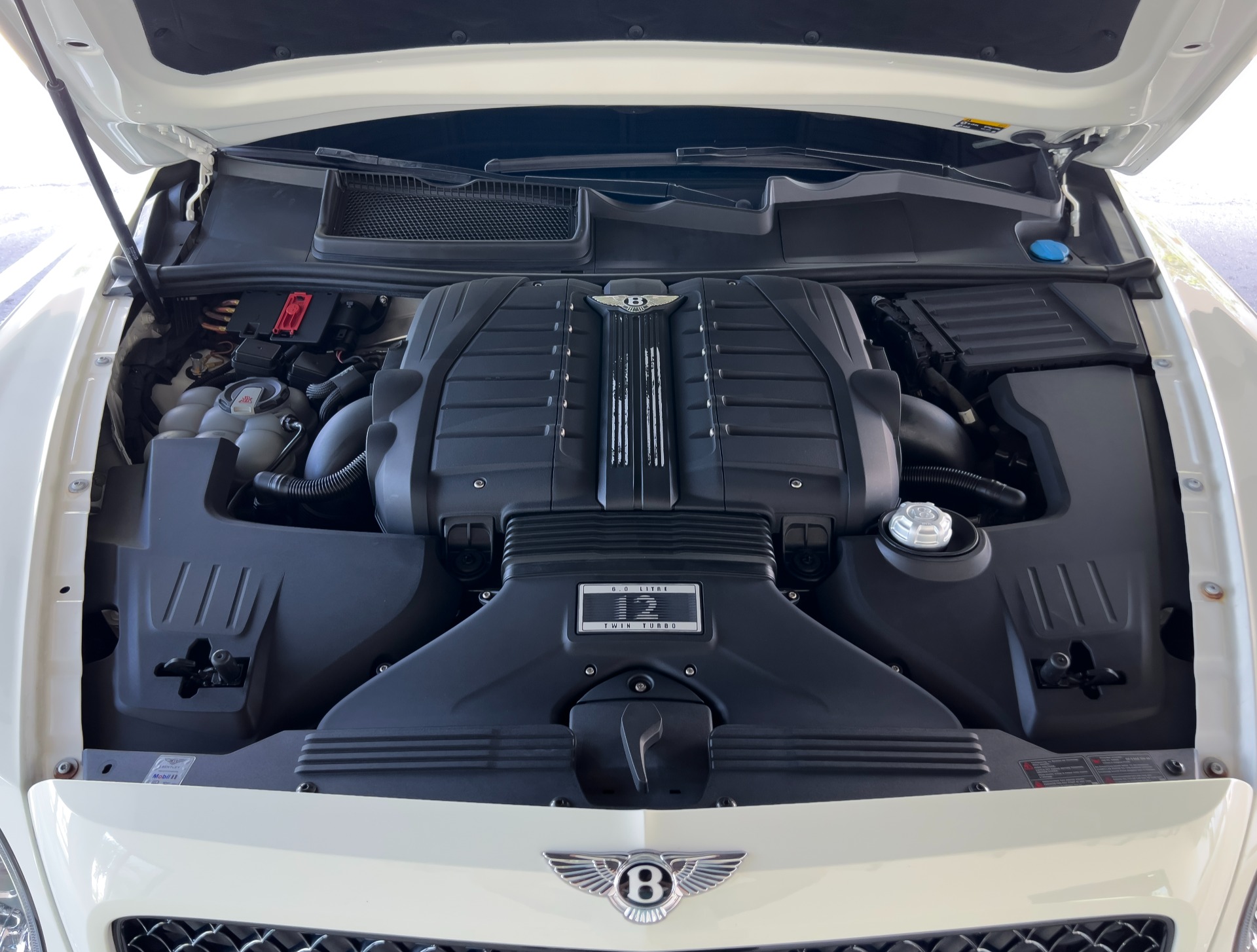 Used-2018-Bentley-Bentayga-W12-Signature-Edition