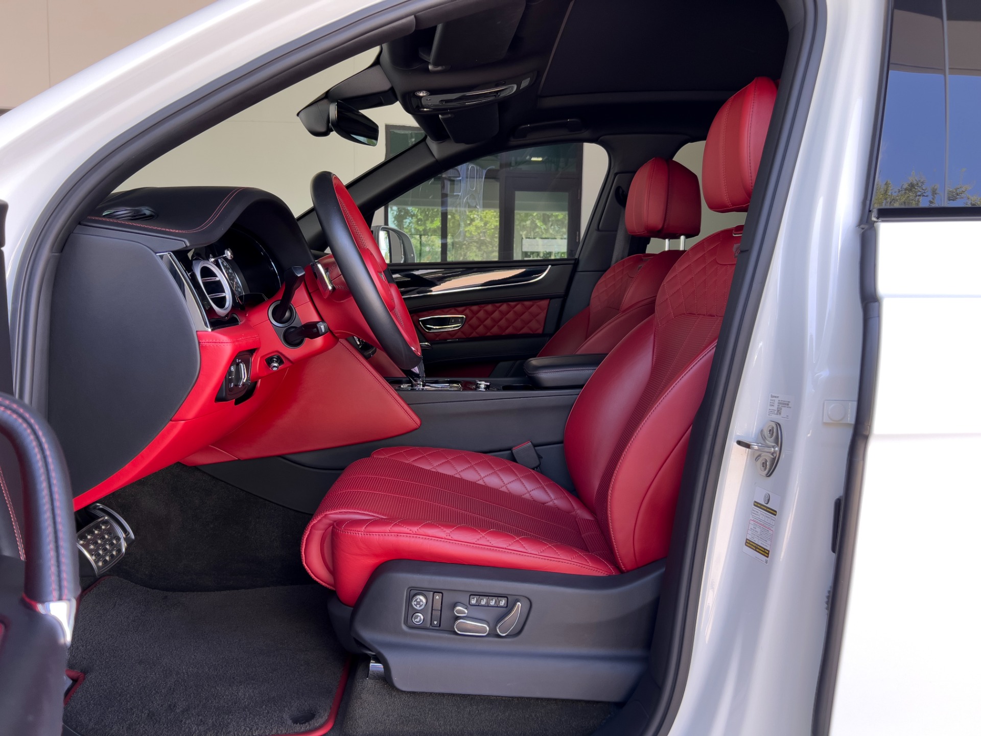 Used-2018-Bentley-Bentayga-W12-Signature-Edition
