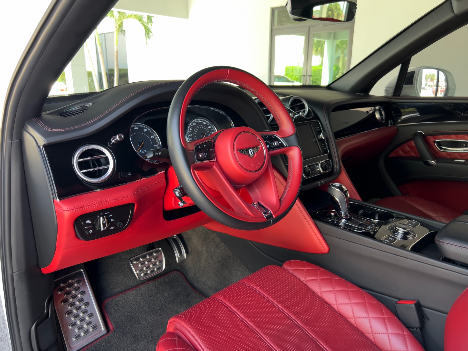 Used-2018-Bentley-Bentayga-W12-Signature-Edition