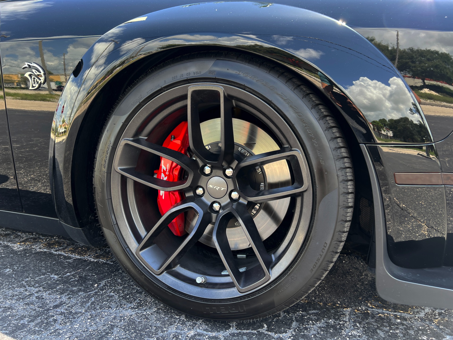 Used-2023-Dodge-Challenger-SRT-Hellcat-Jailbreak