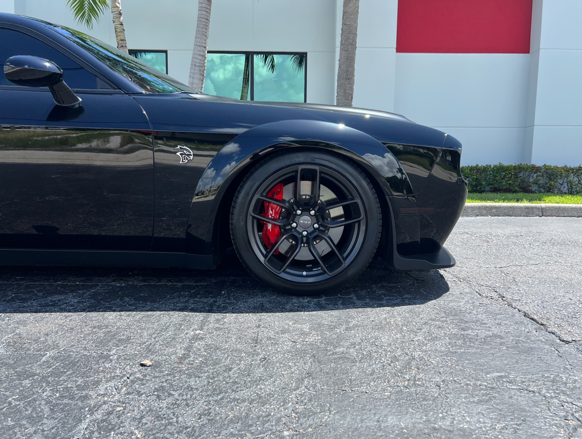 Used-2023-Dodge-Challenger-SRT-Hellcat-Jailbreak
