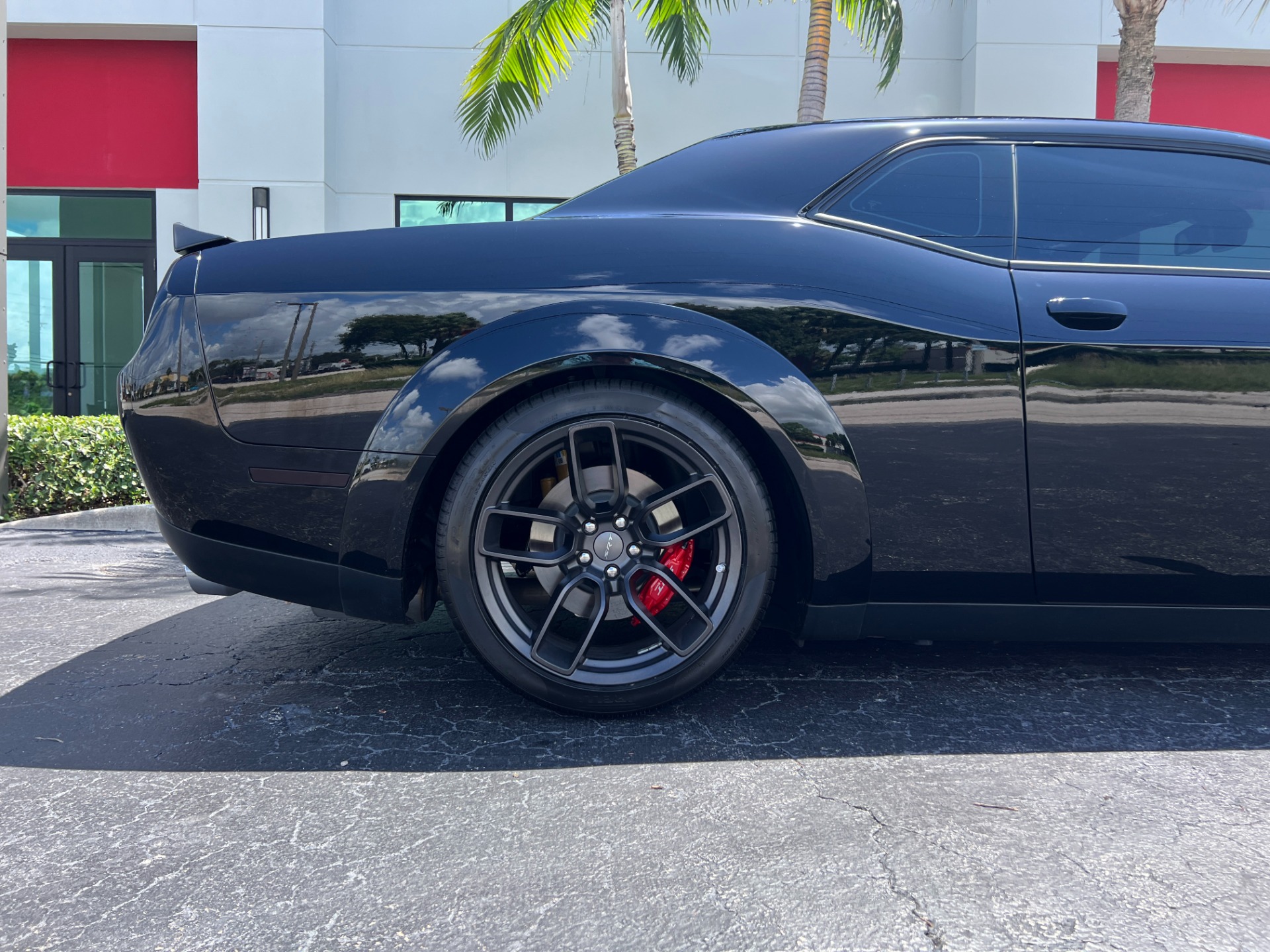 Used-2023-Dodge-Challenger-SRT-Hellcat-Jailbreak