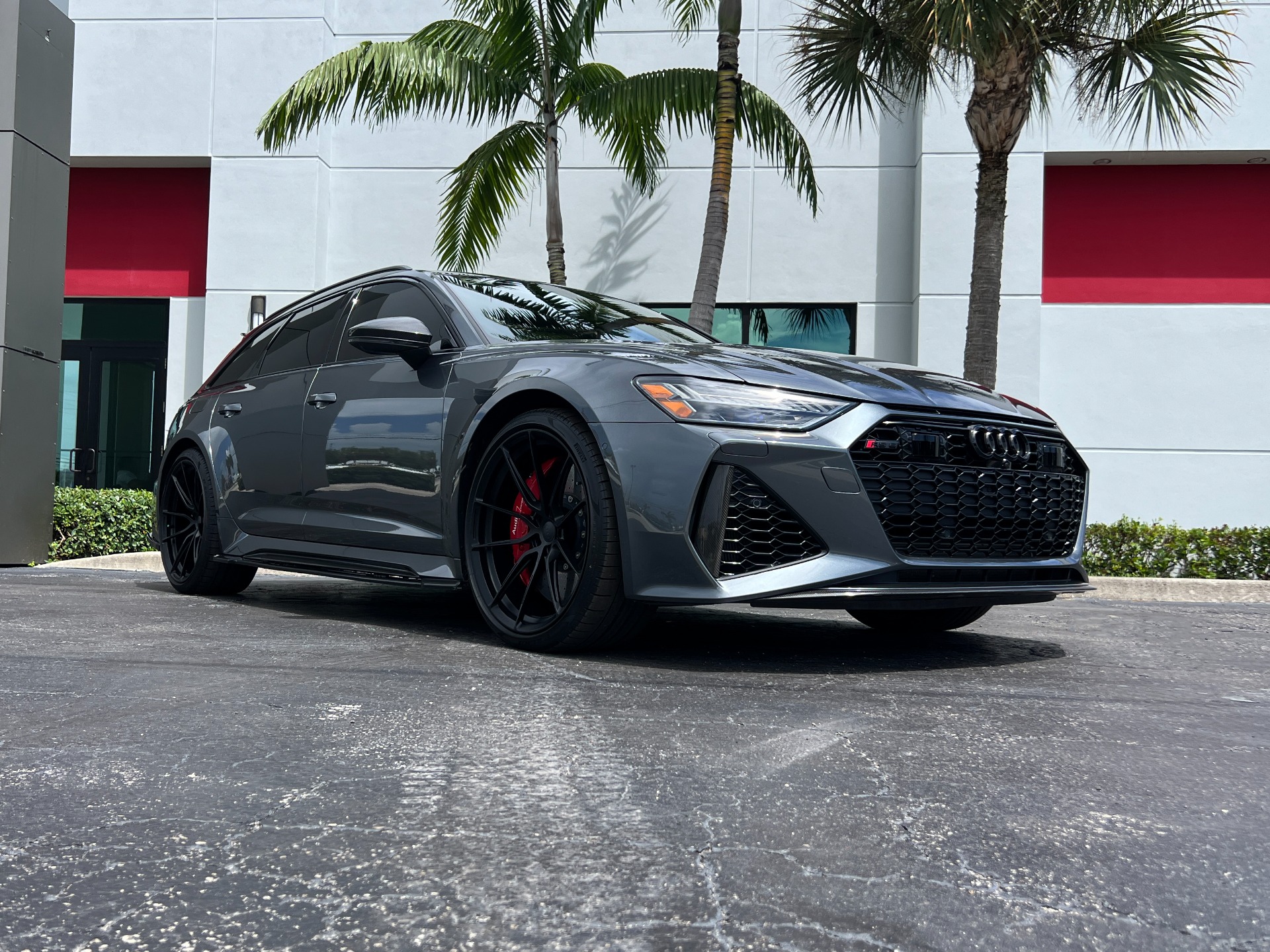 Used-2021-Audi-RS-6-Avant-40T-quattro-Avant