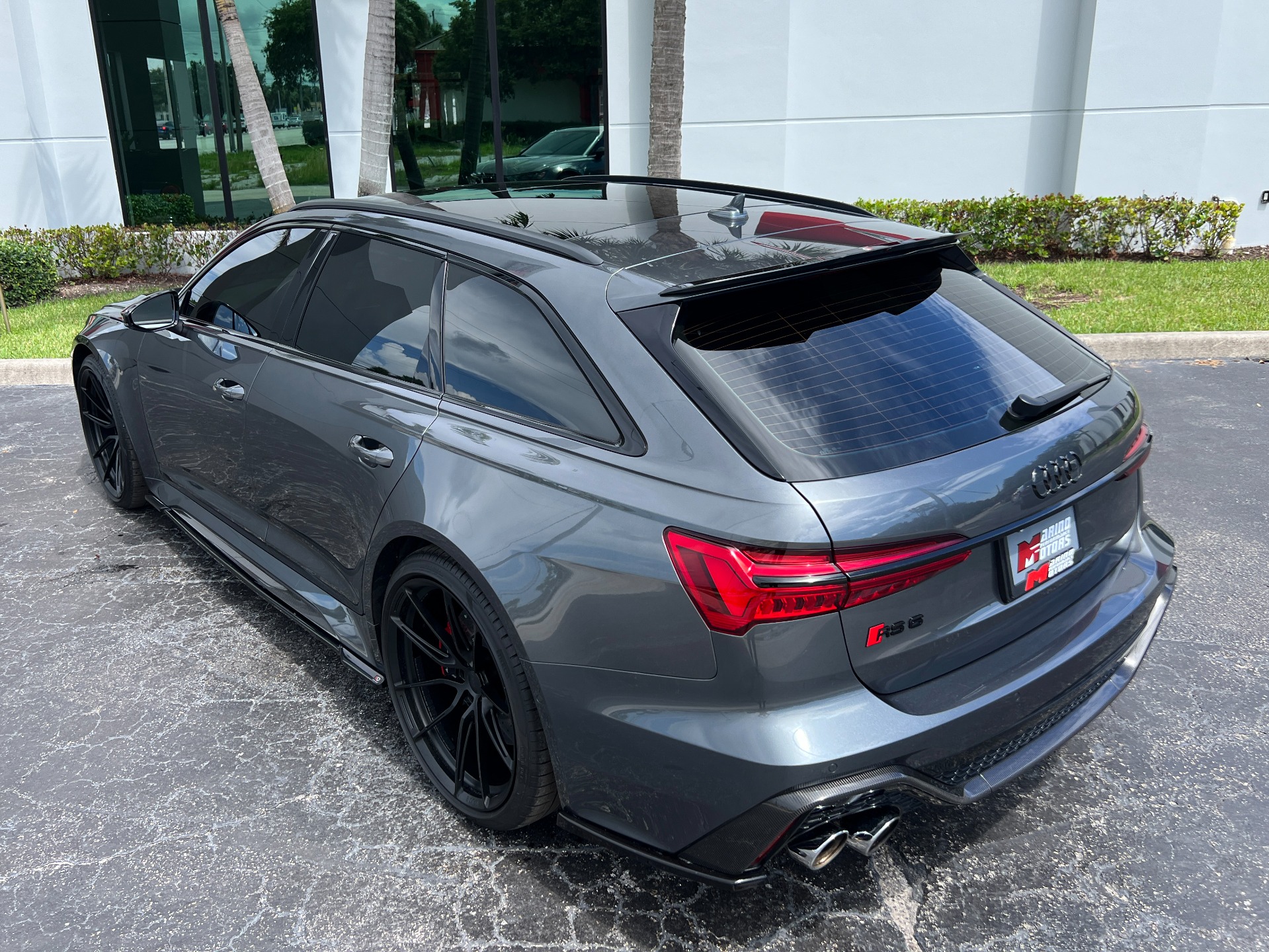 Used-2021-Audi-RS-6-Avant-40T-quattro-Avant