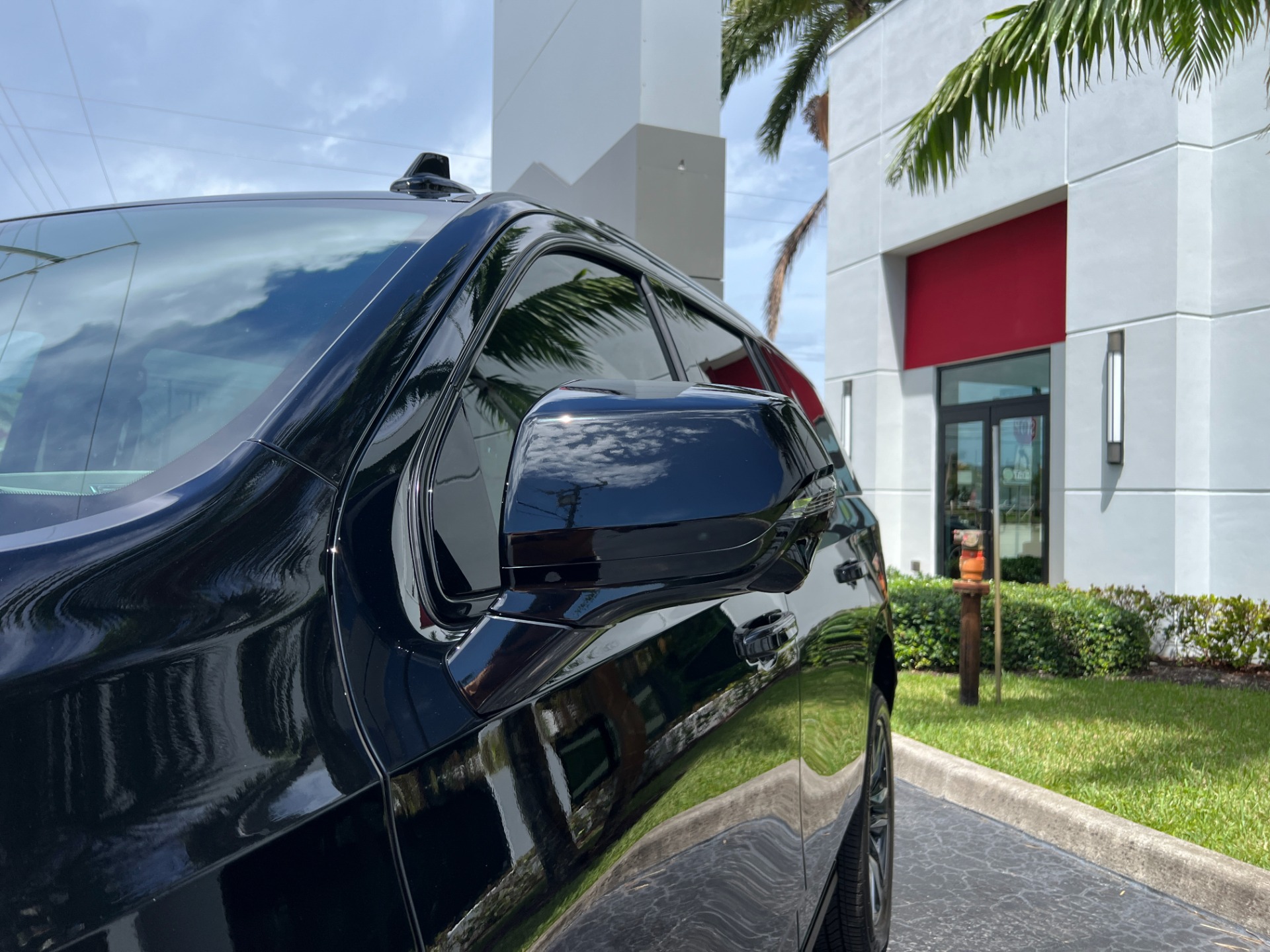 Used-2024-Cadillac-Escalade-Sport-Platinum