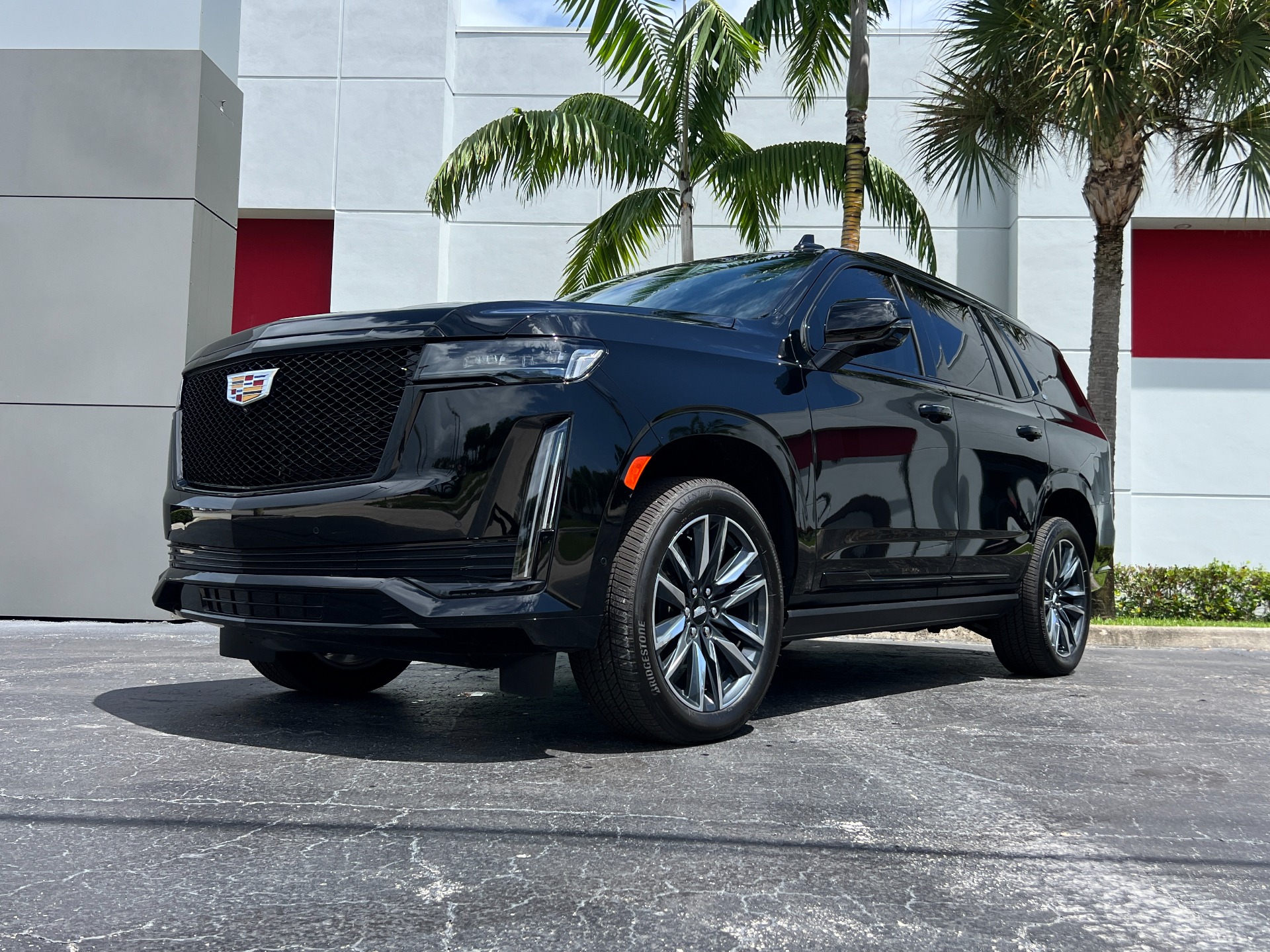 Used-2024-Cadillac-Escalade-Sport-Platinum