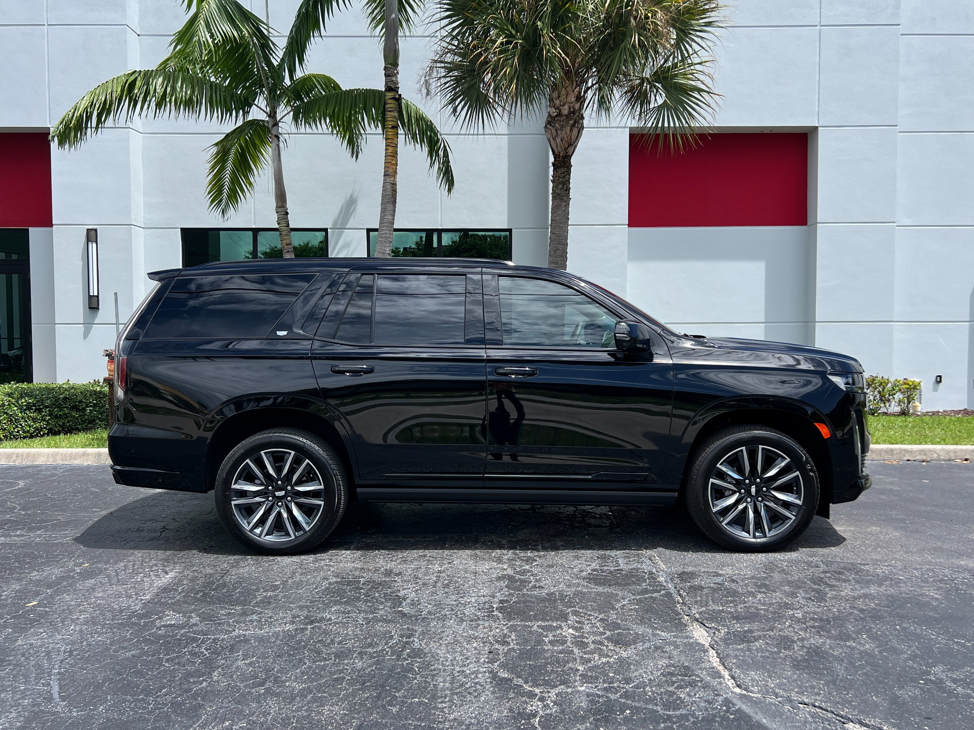 Used-2024-Cadillac-Escalade-Sport-Platinum