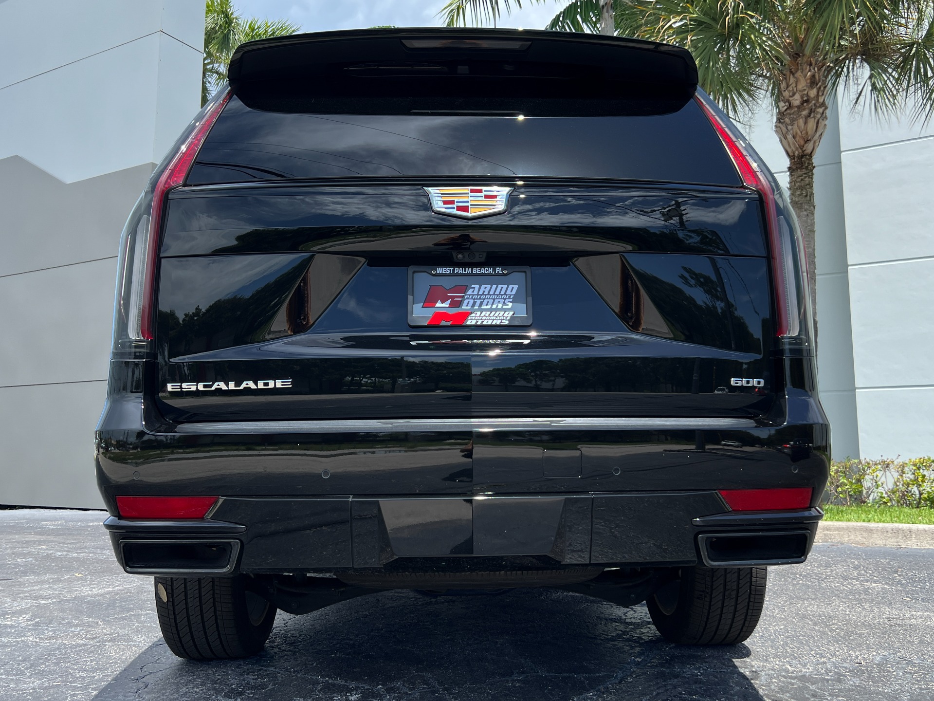 Used-2024-Cadillac-Escalade-Sport-Platinum