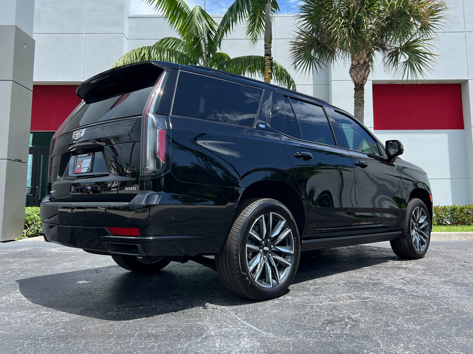 Used-2024-Cadillac-Escalade-Sport-Platinum