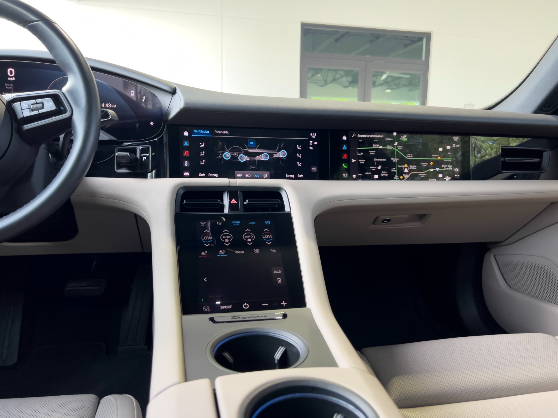 Used-2023-Porsche-Taycan