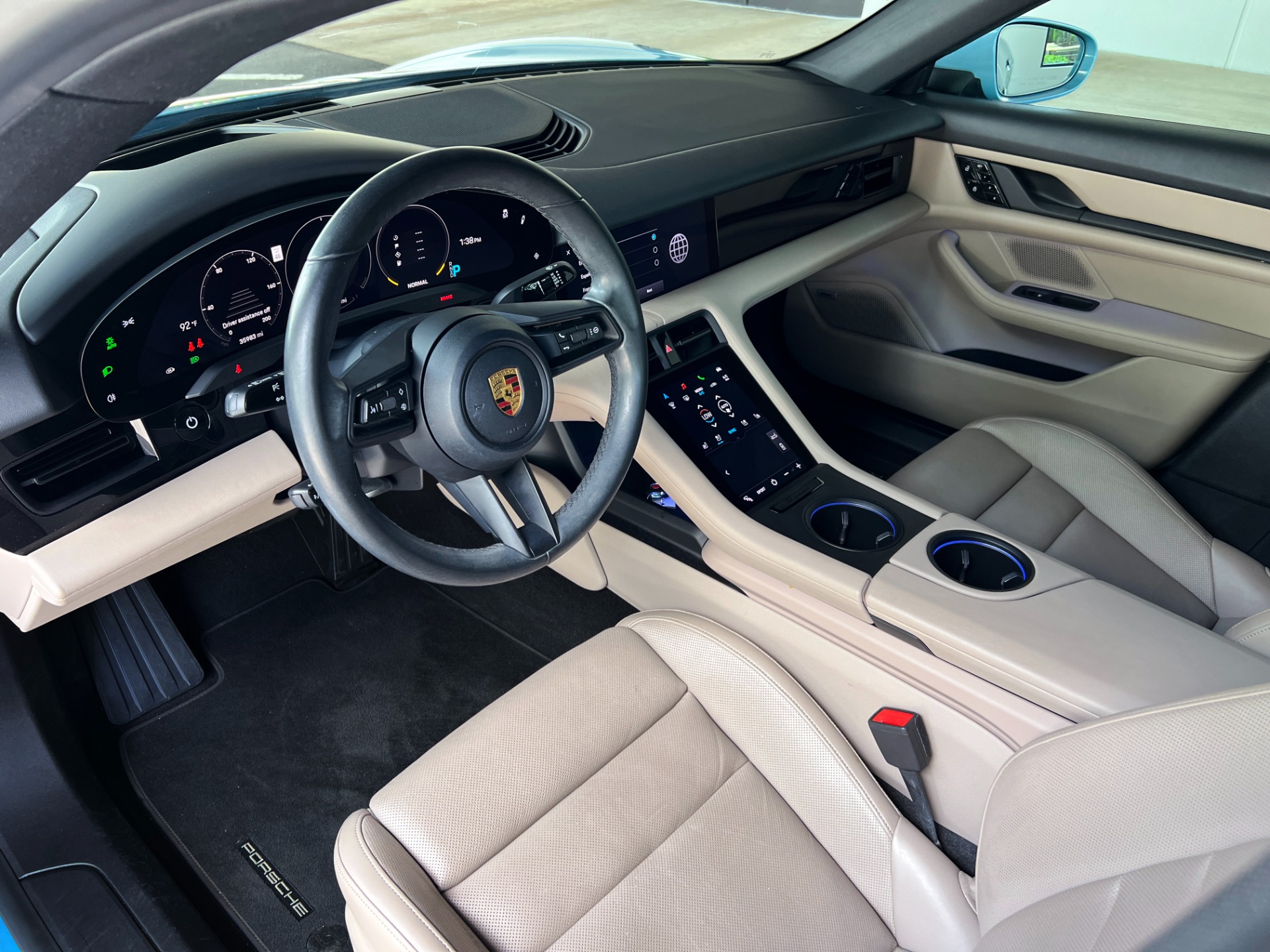 Used-2021-Porsche-Taycan