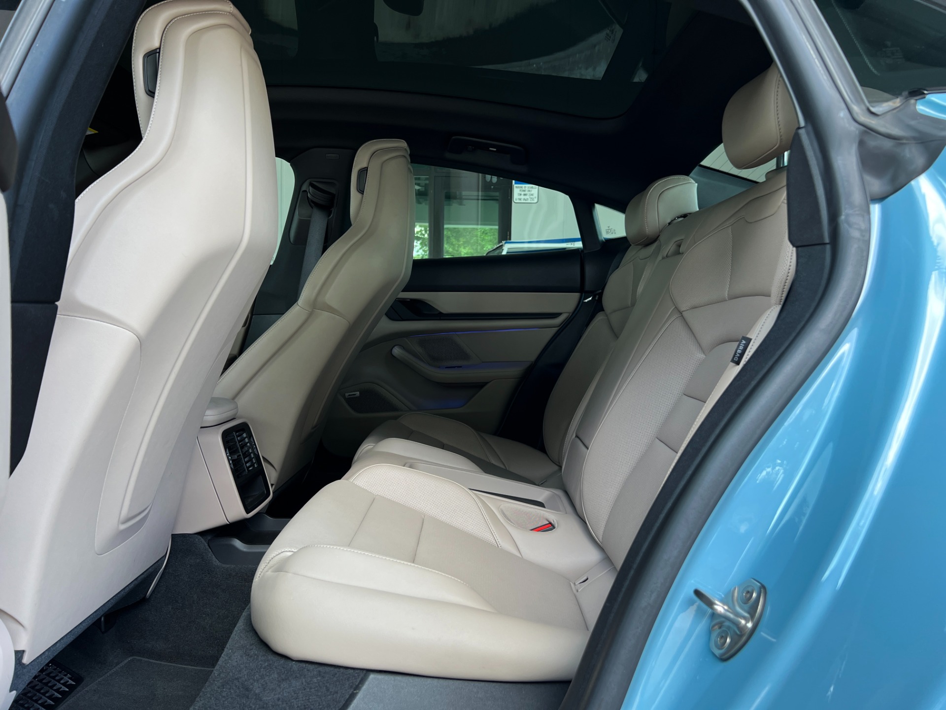Used-2021-Porsche-Taycan
