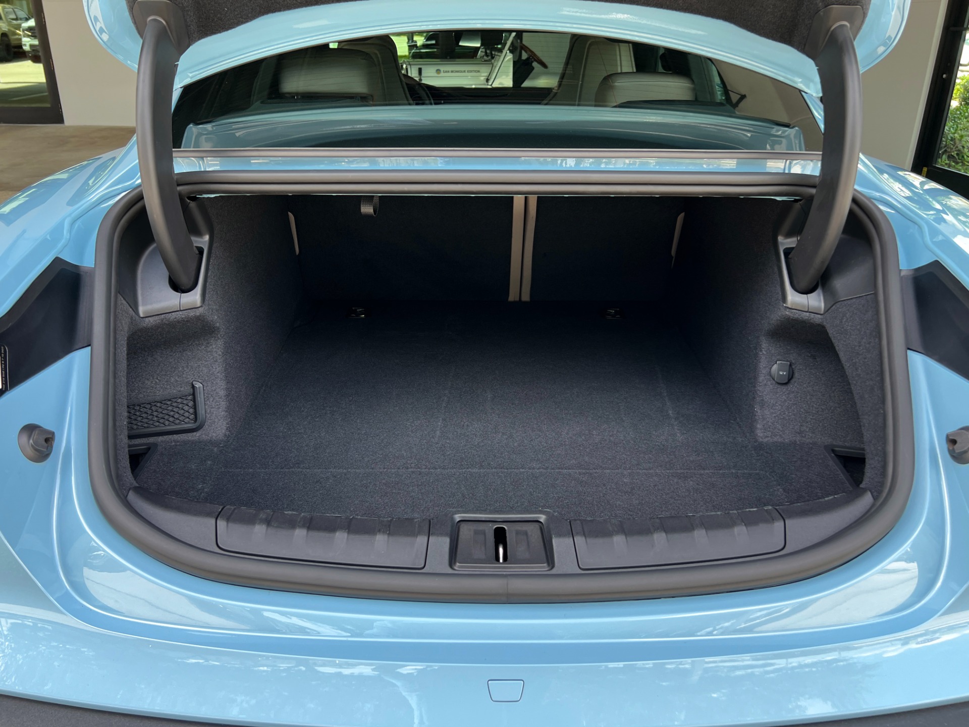 Used-2021-Porsche-Taycan