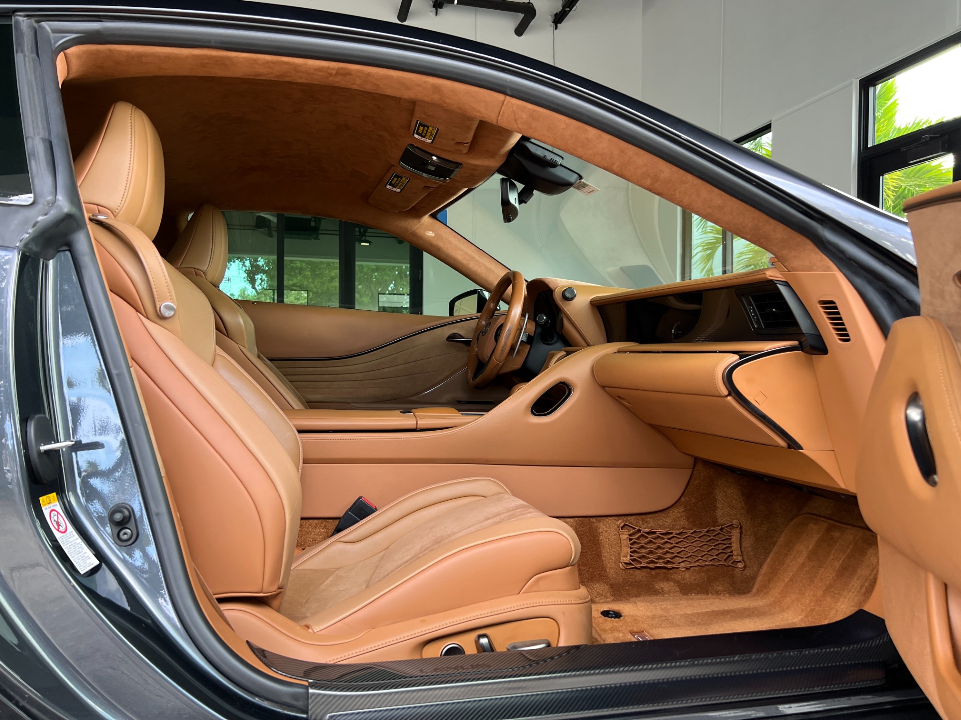 Used-2018-Lexus-LC-500