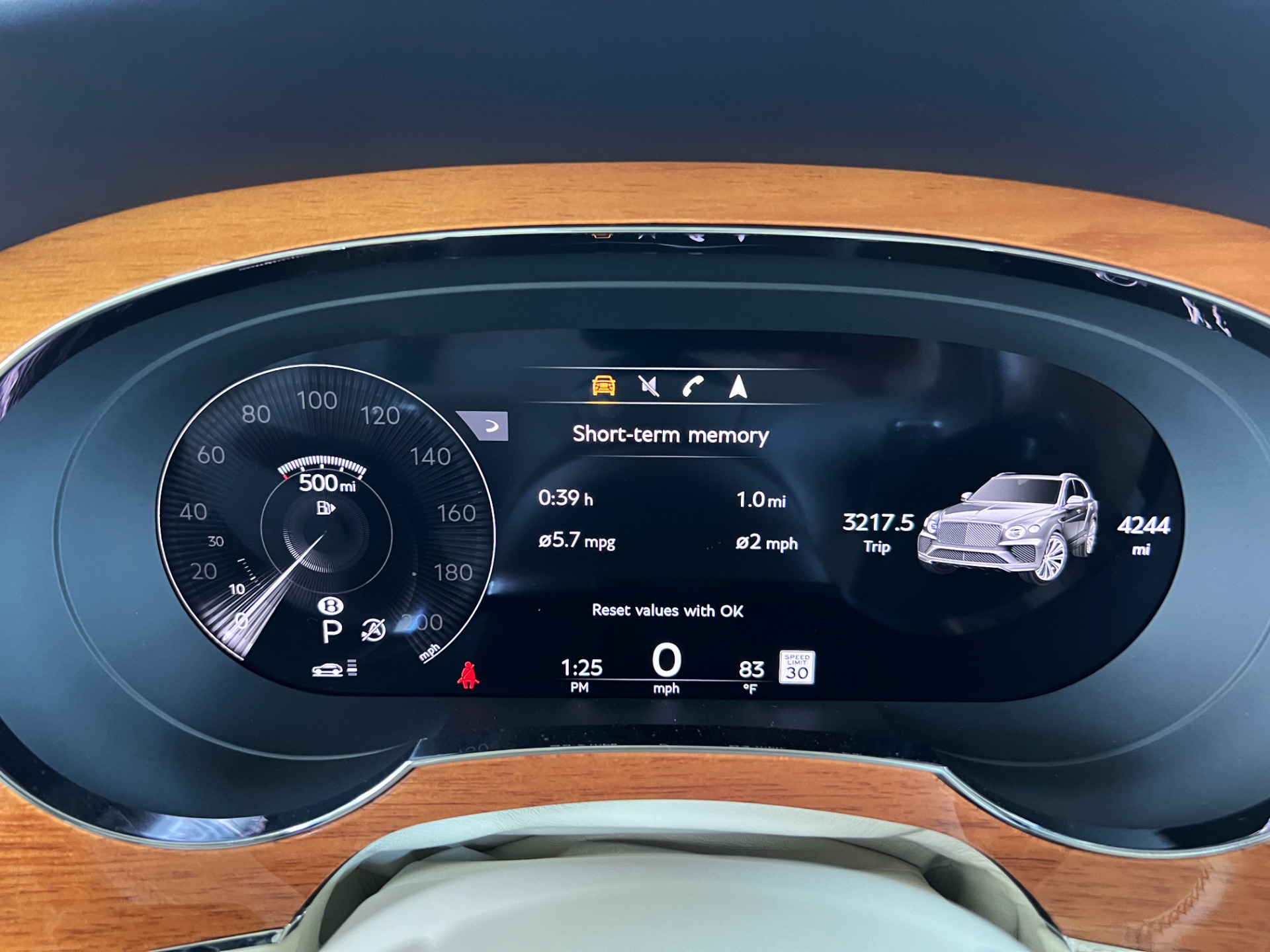 Used-2022-Bentley-Bentayga-V8