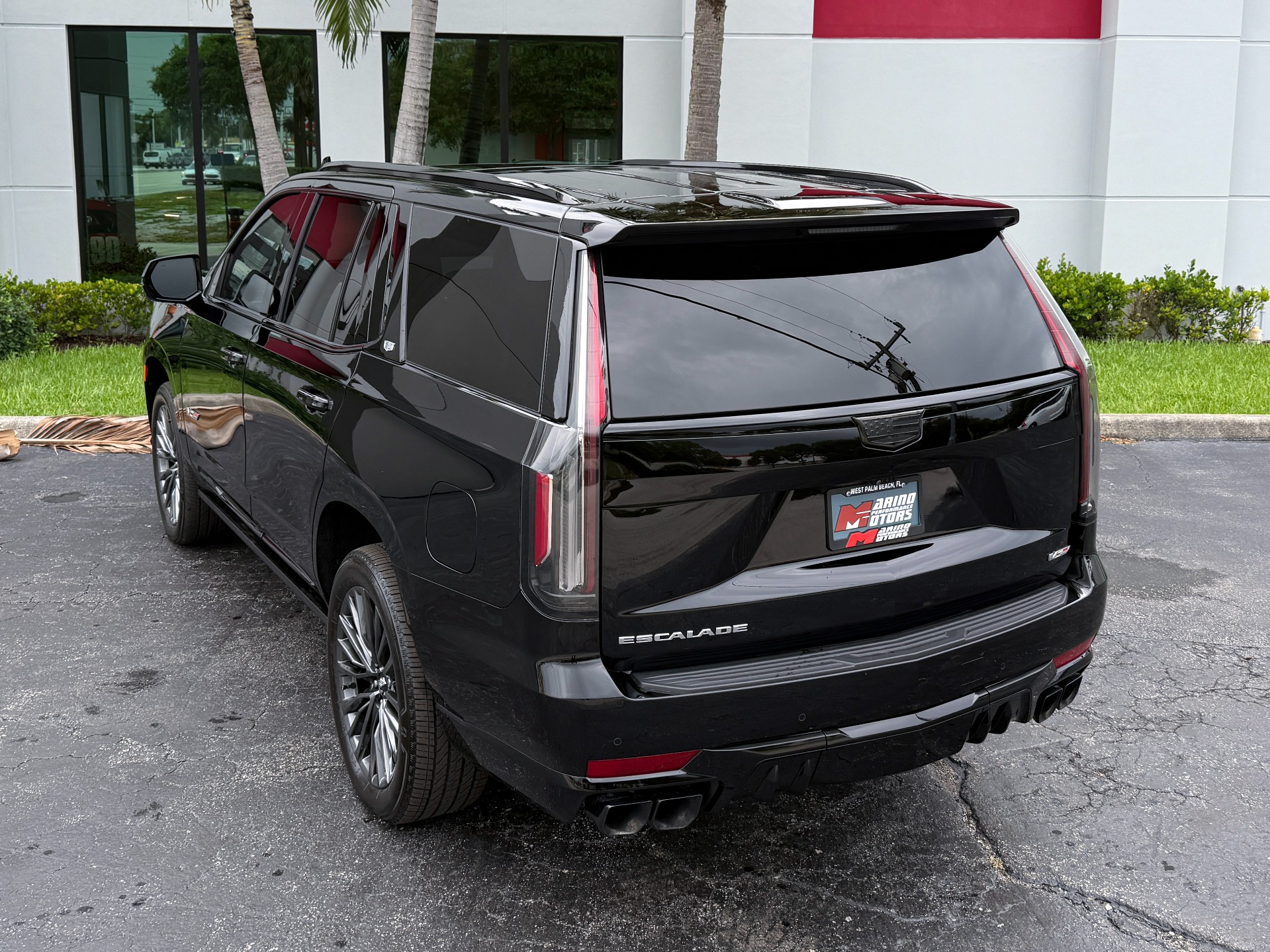Used-2023-Cadillac-Escalade-V