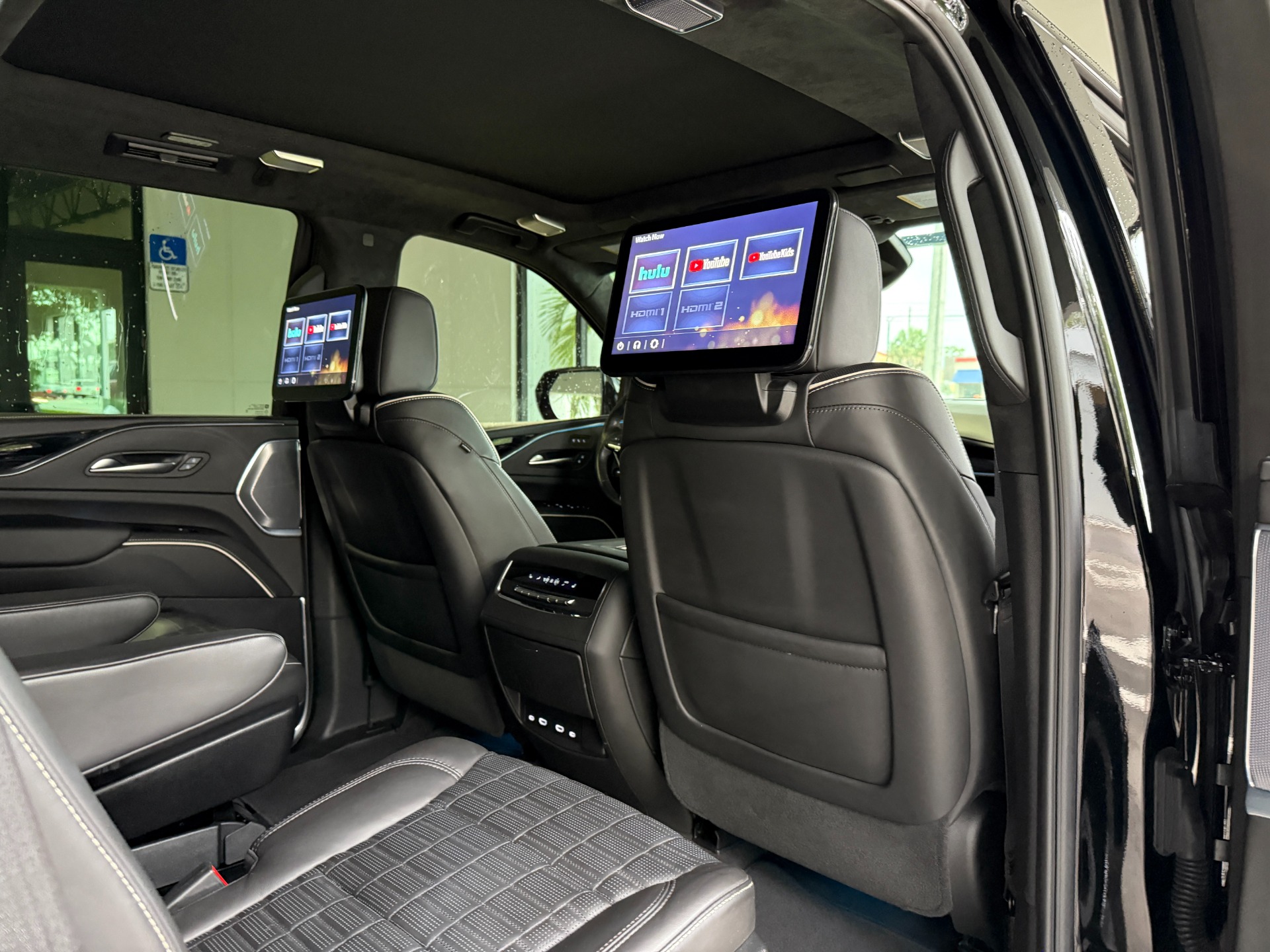 Used-2023-Cadillac-Escalade-V
