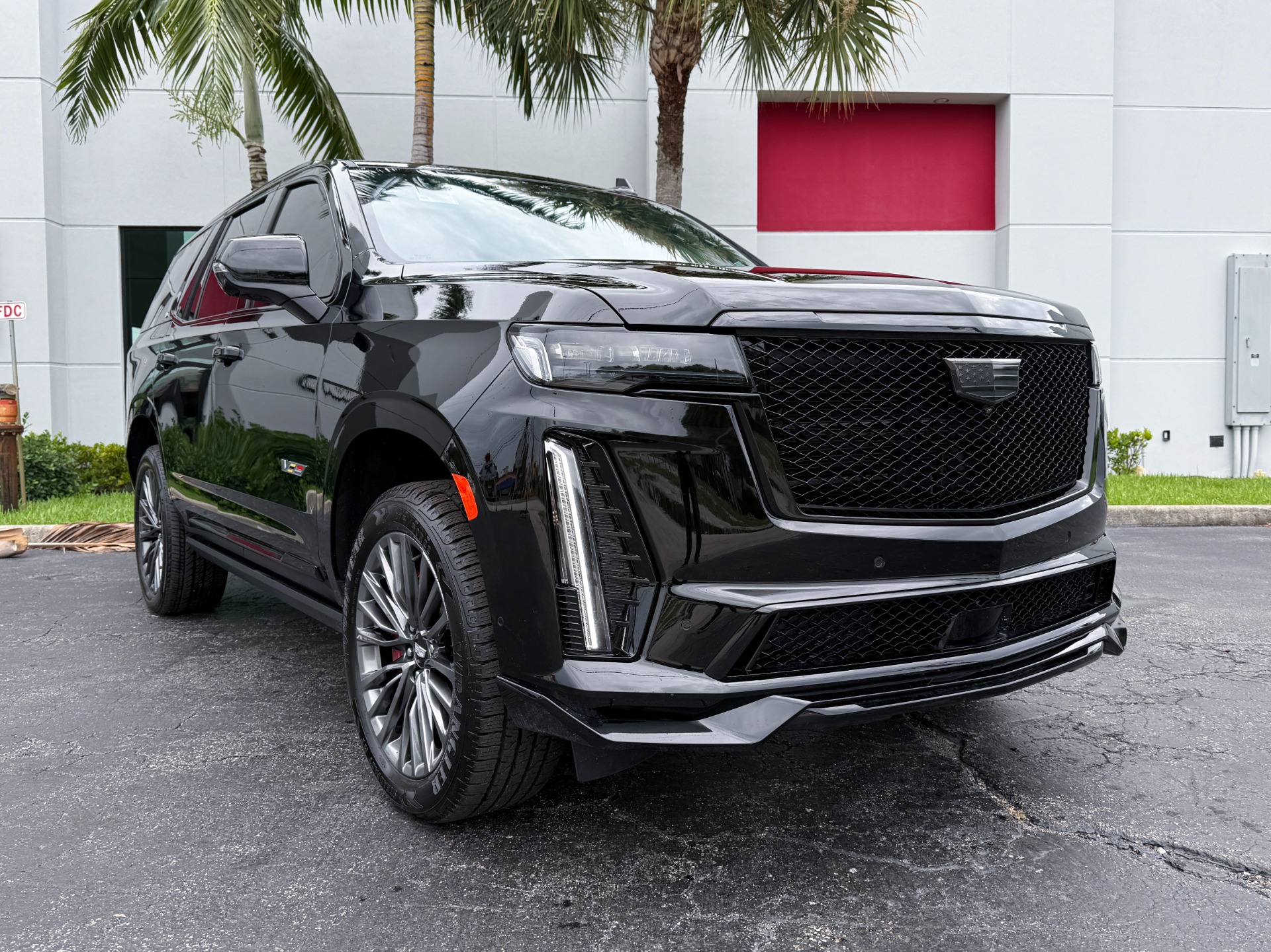Used-2023-Cadillac-Escalade-V