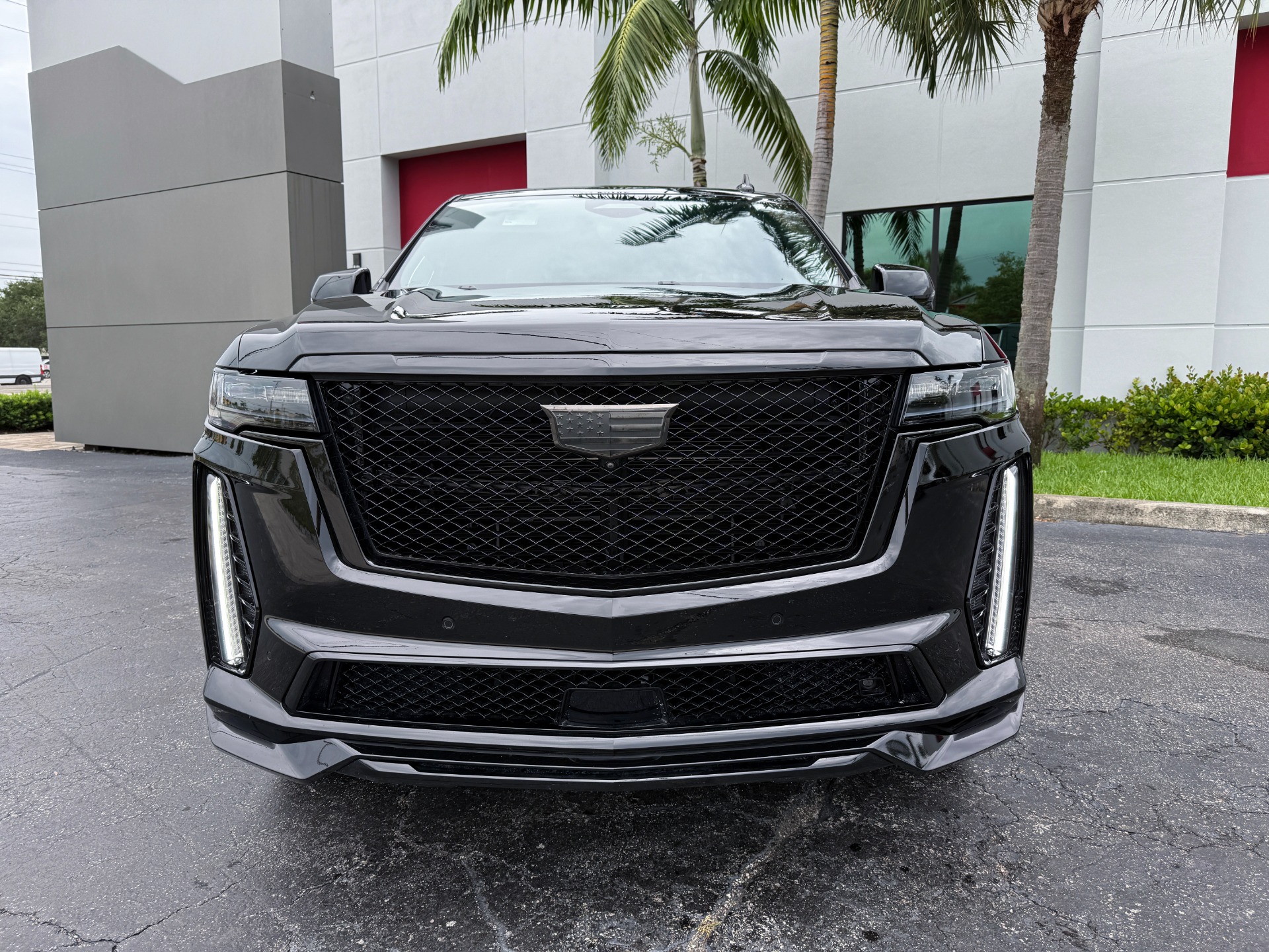 Used-2023-Cadillac-Escalade-V