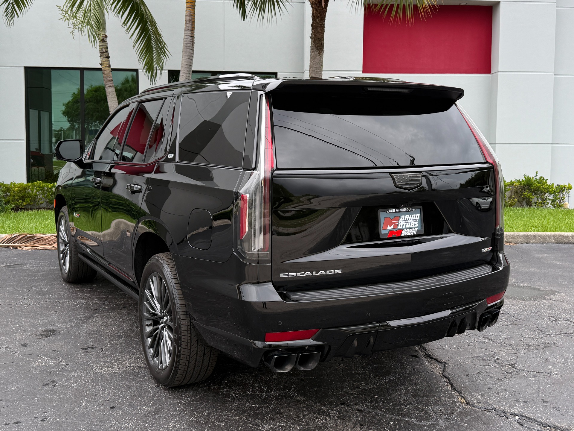 Used-2023-Cadillac-Escalade-V