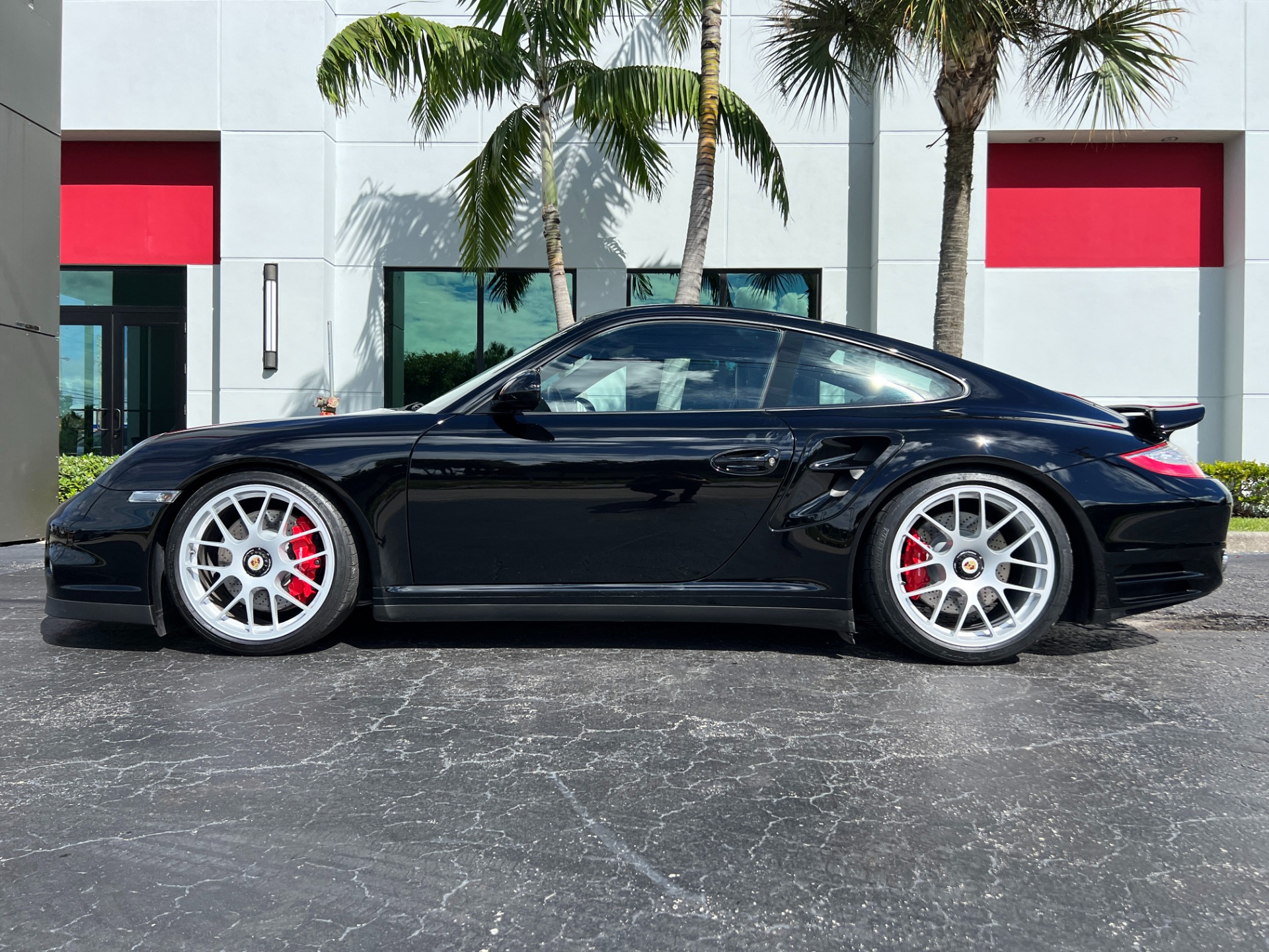 Used-2012-Porsche-911-Turbo