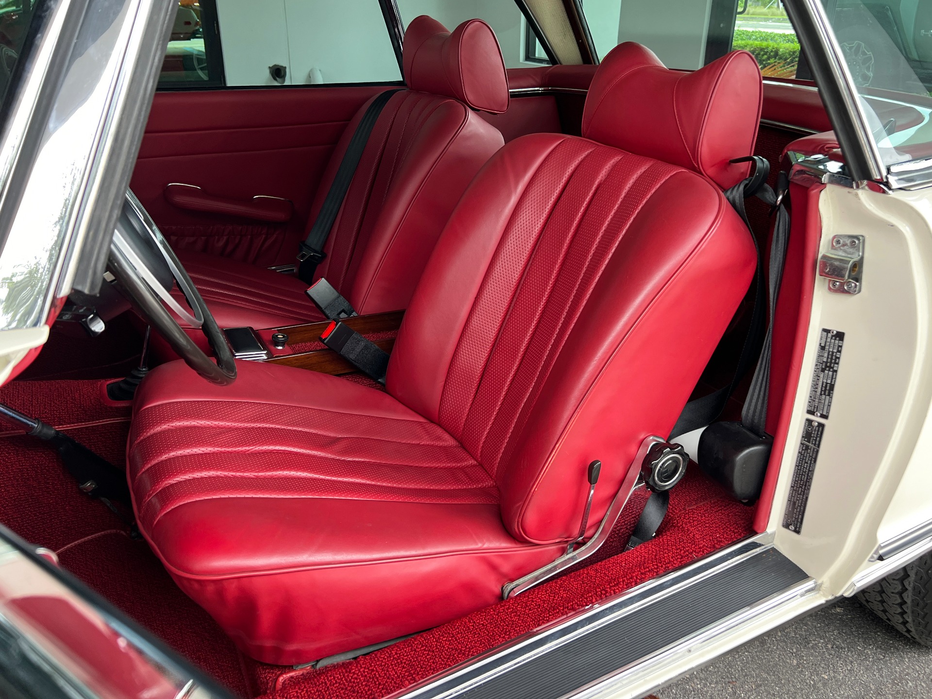 Used-1971-Mercedes-Benz-280SL