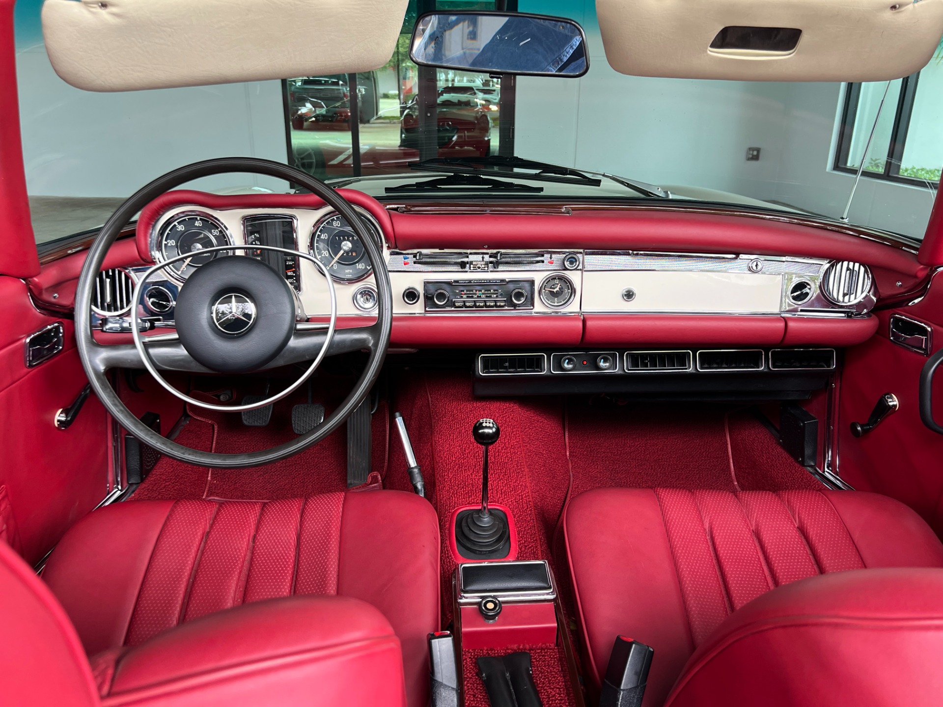 Used-1971-Mercedes-Benz-280SL
