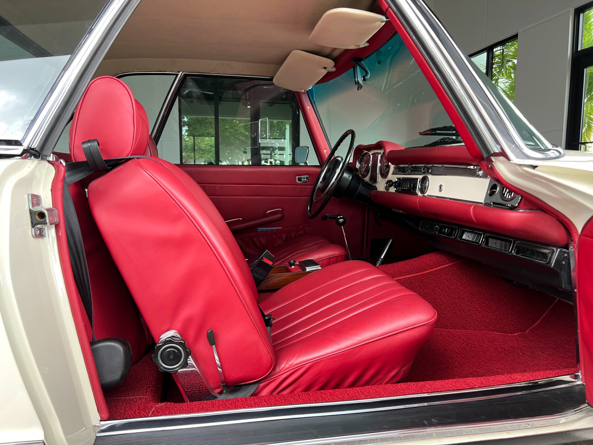 Used-1971-Mercedes-Benz-280SL