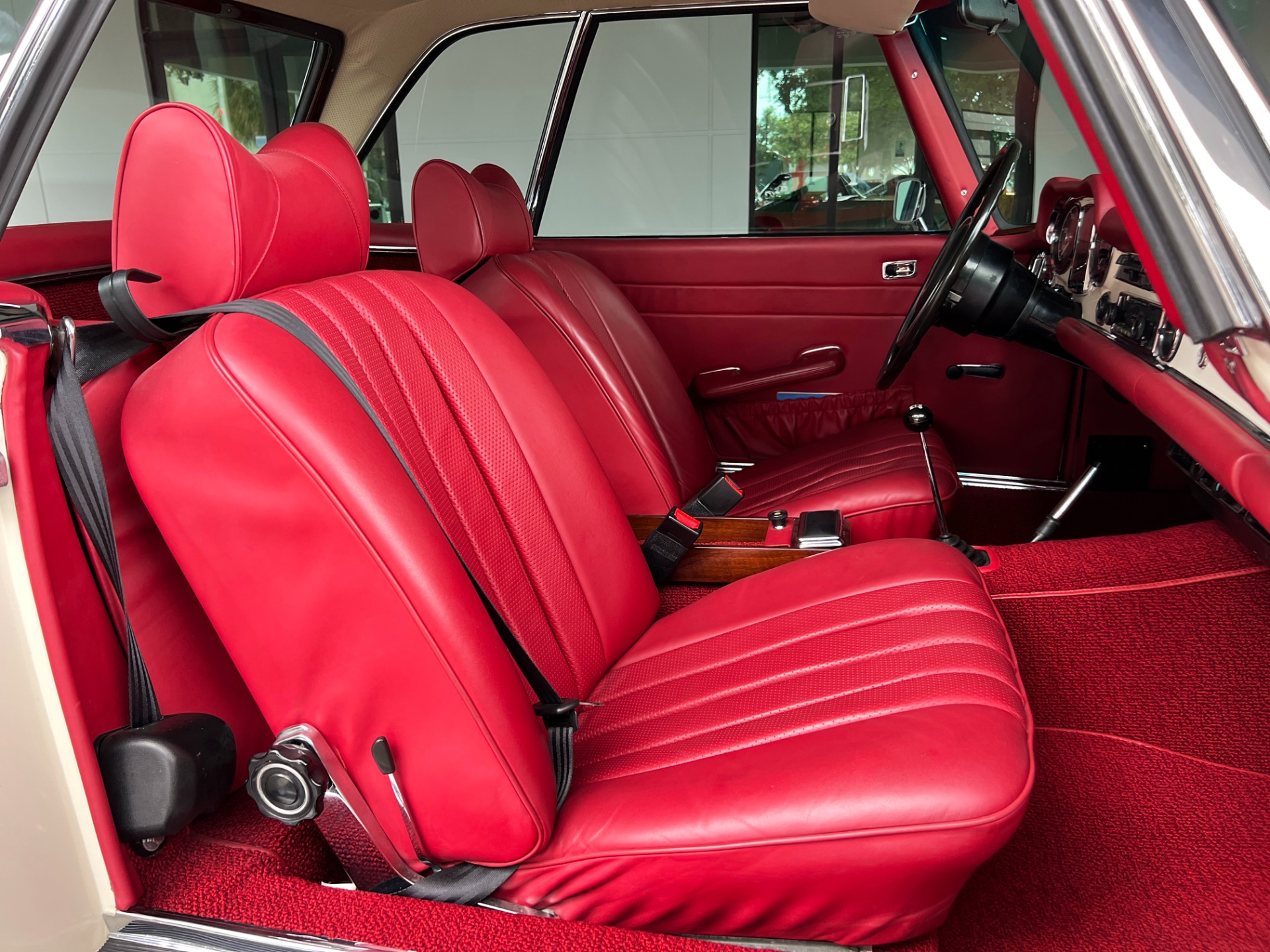 Used-1971-Mercedes-Benz-280SL