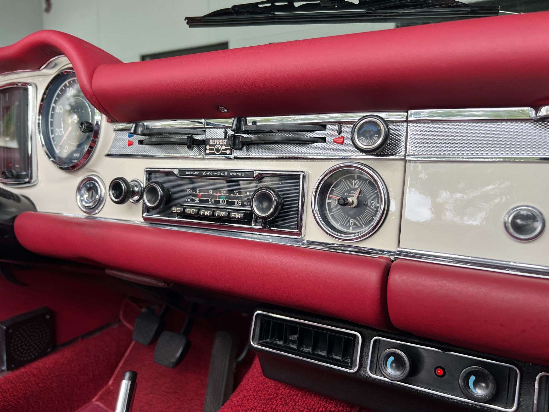 Used-1971-Mercedes-Benz-280SL
