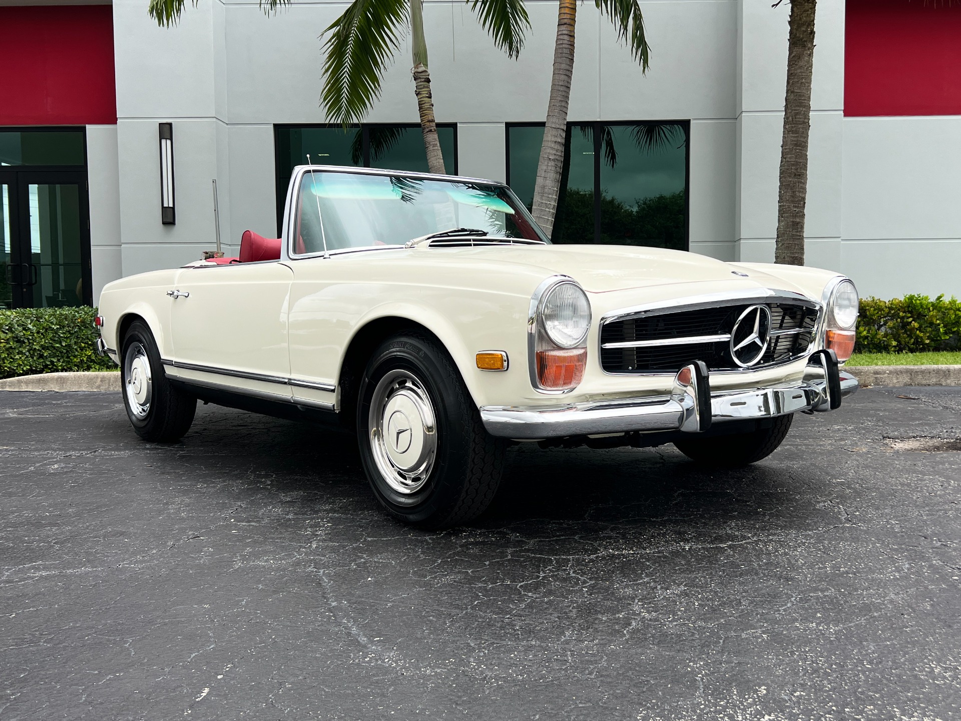 Used-1971-Mercedes-Benz-280SL