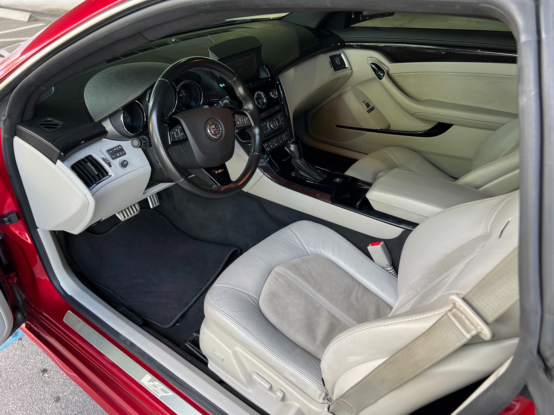 Used-2011-Cadillac-CTS-V