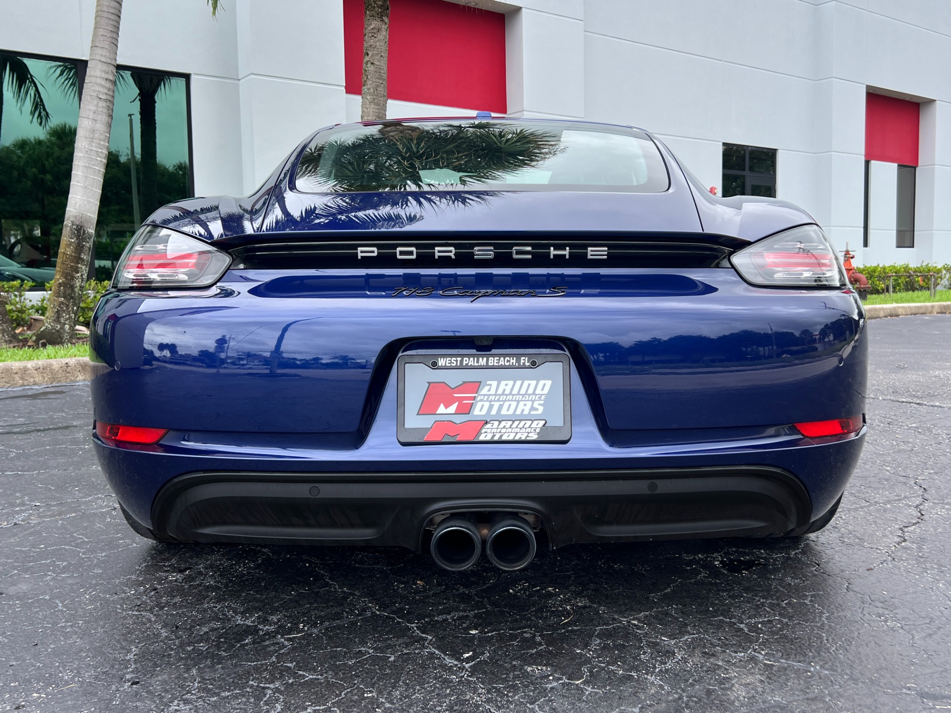 Used-2023-Porsche-718-Cayman-S