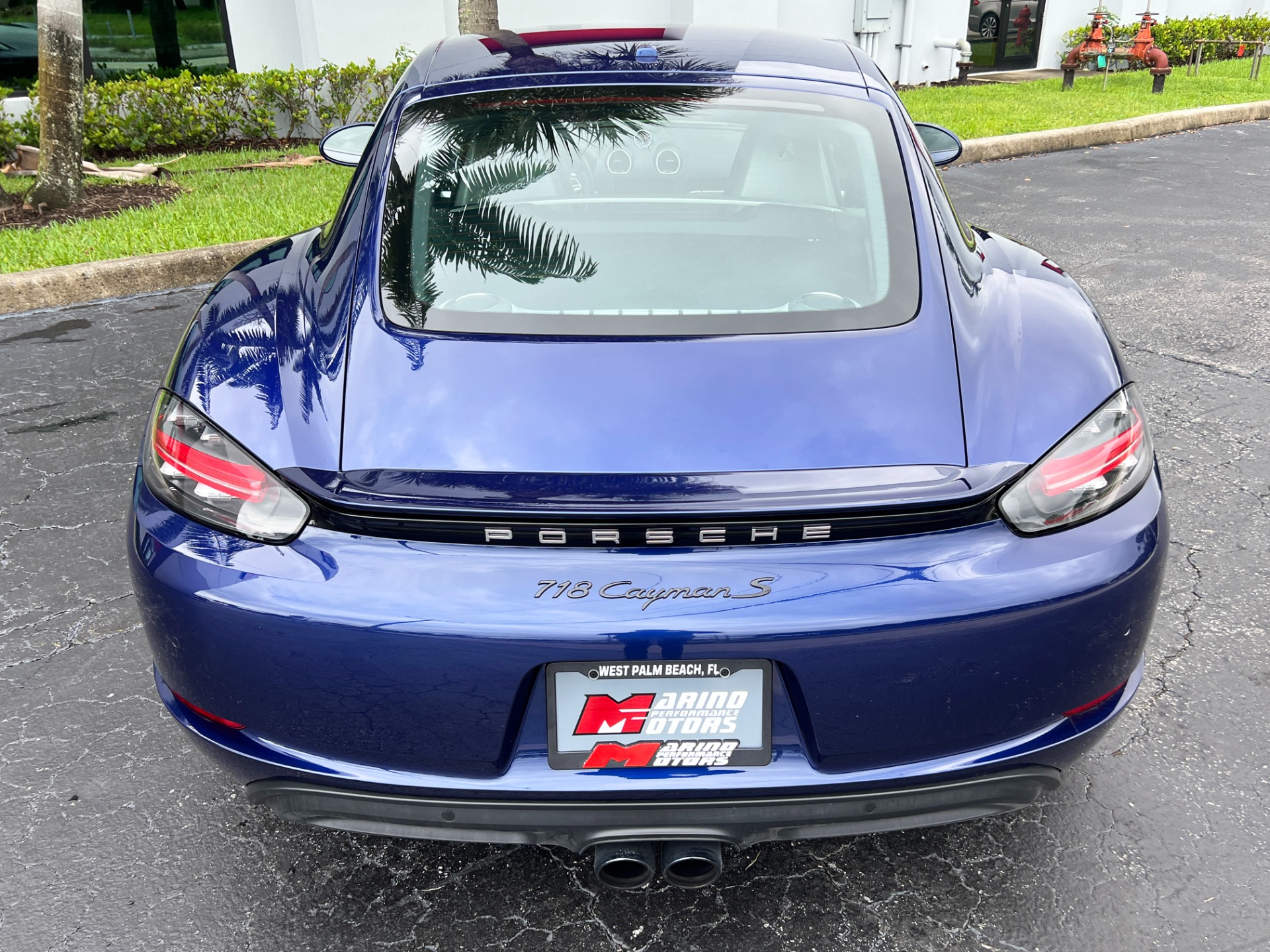Used-2023-Porsche-718-Cayman-S