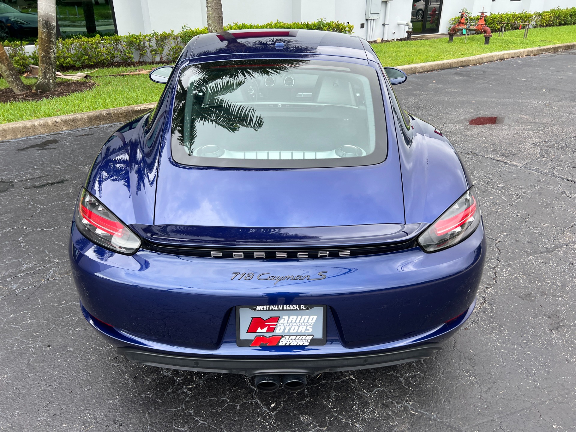 Used-2023-Porsche-718-Cayman-S