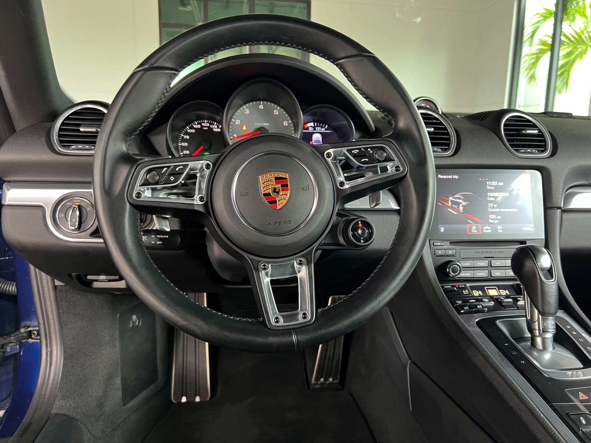 Used-2023-Porsche-718-Cayman-S