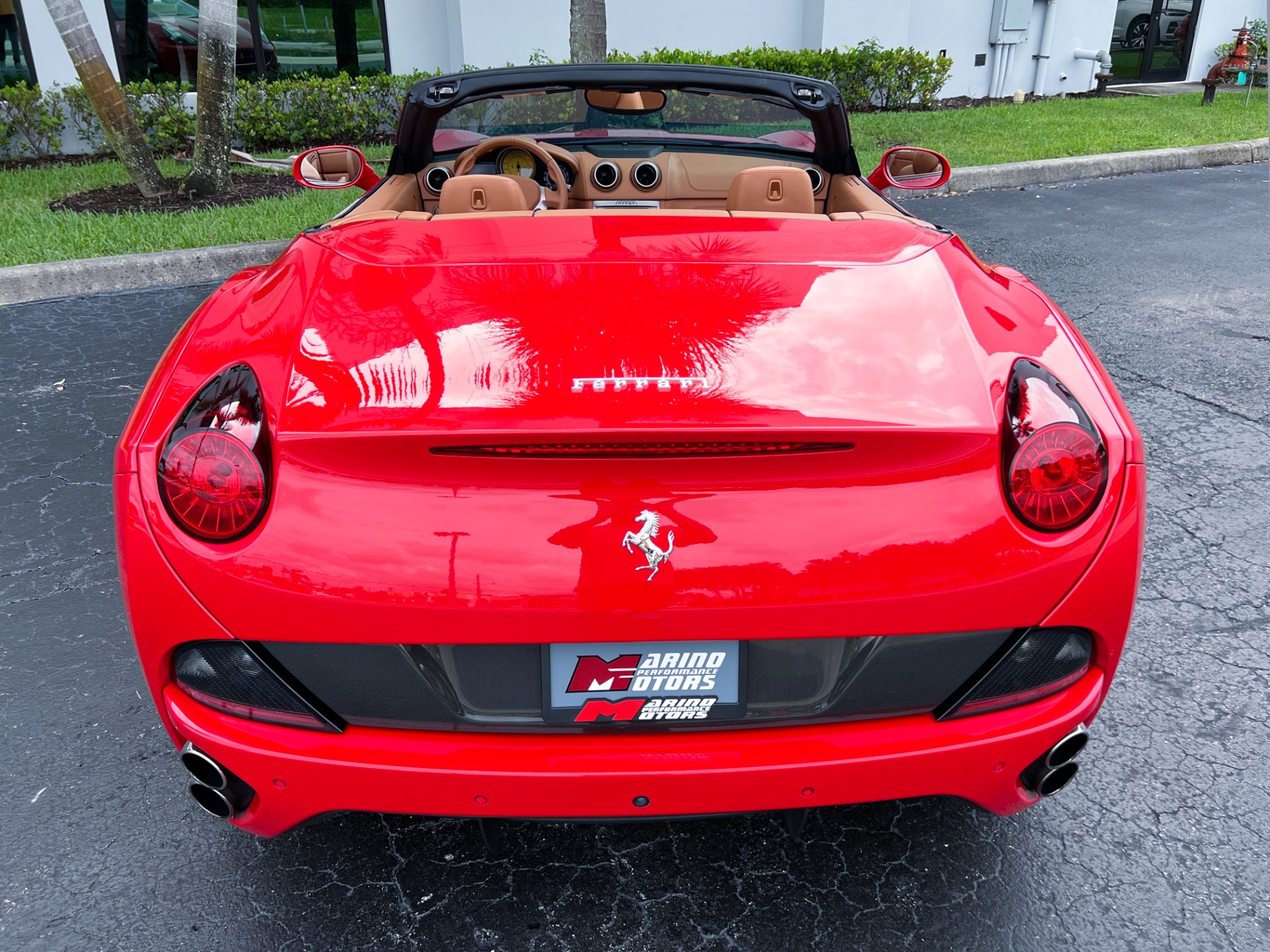 Used-2014-Ferrari-California