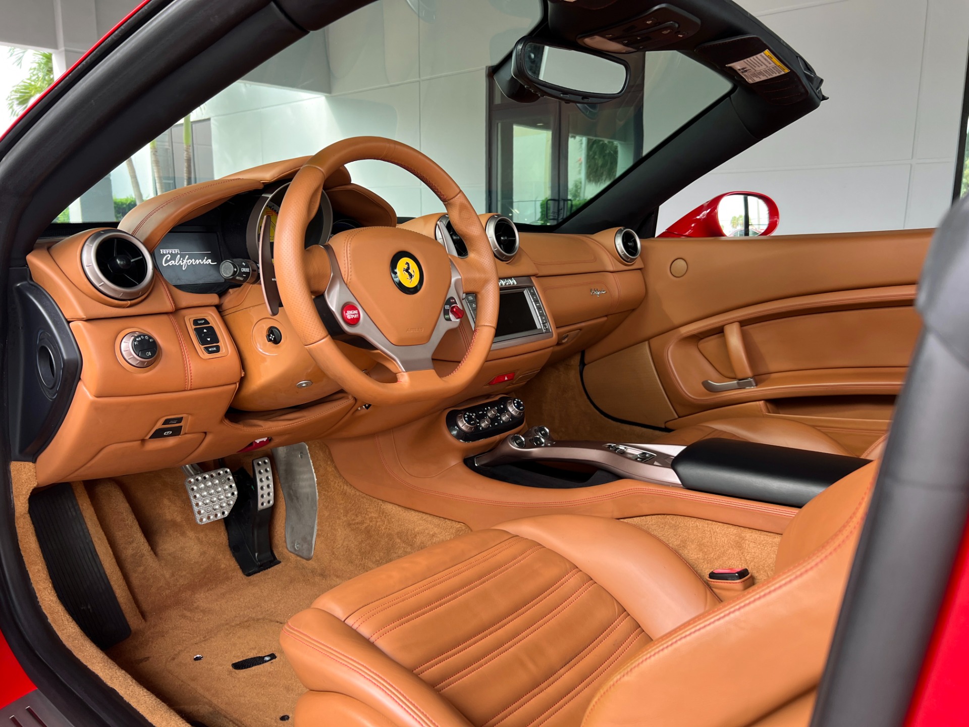 Used-2014-Ferrari-California