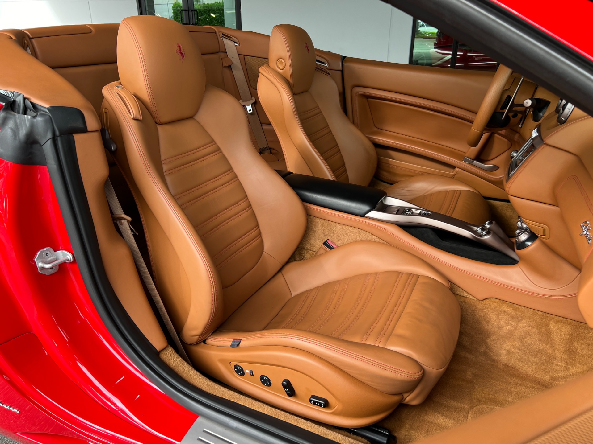 Used-2014-Ferrari-California